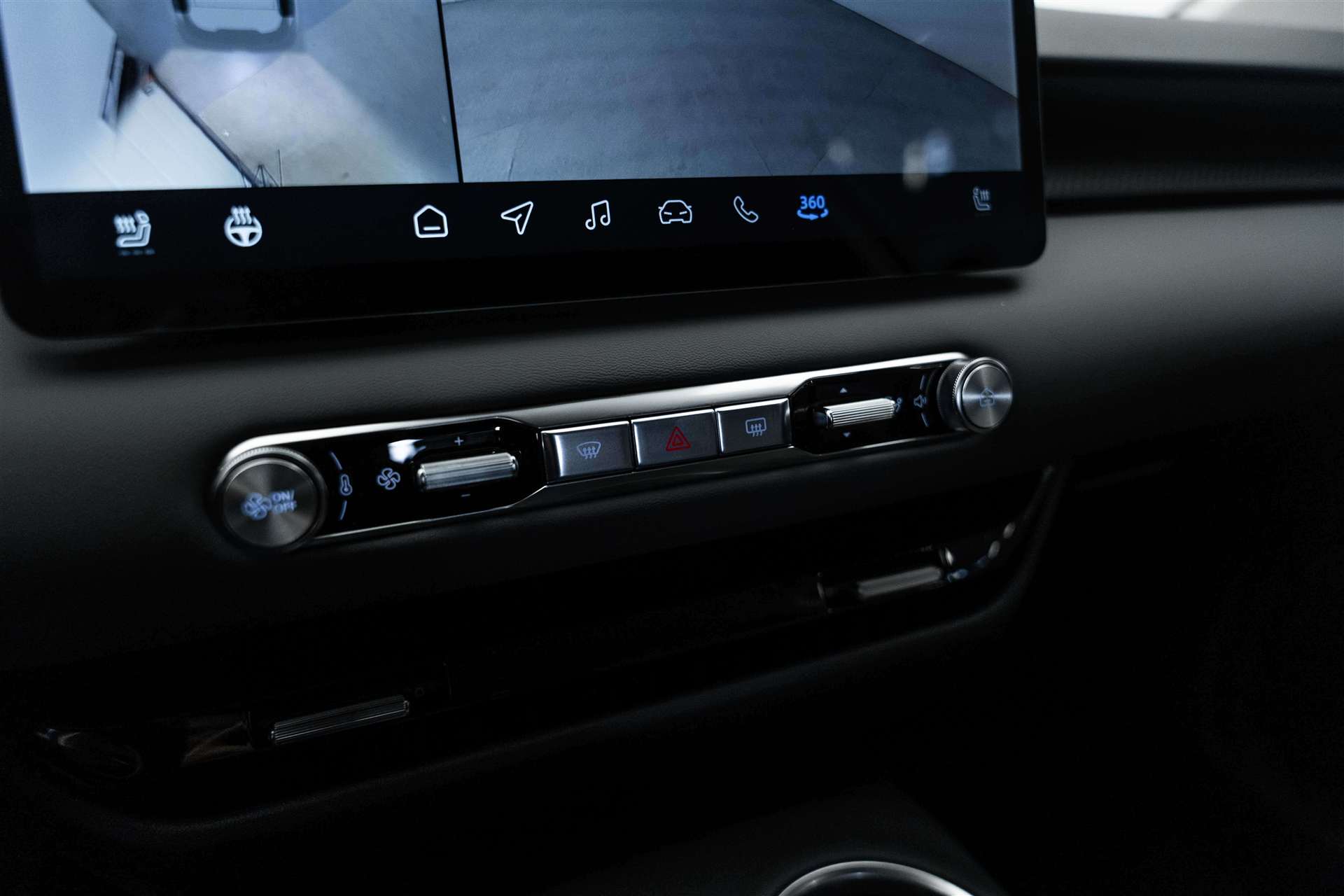 MG MG 4 EV 64kWh Premium Facelift Automat-image-24