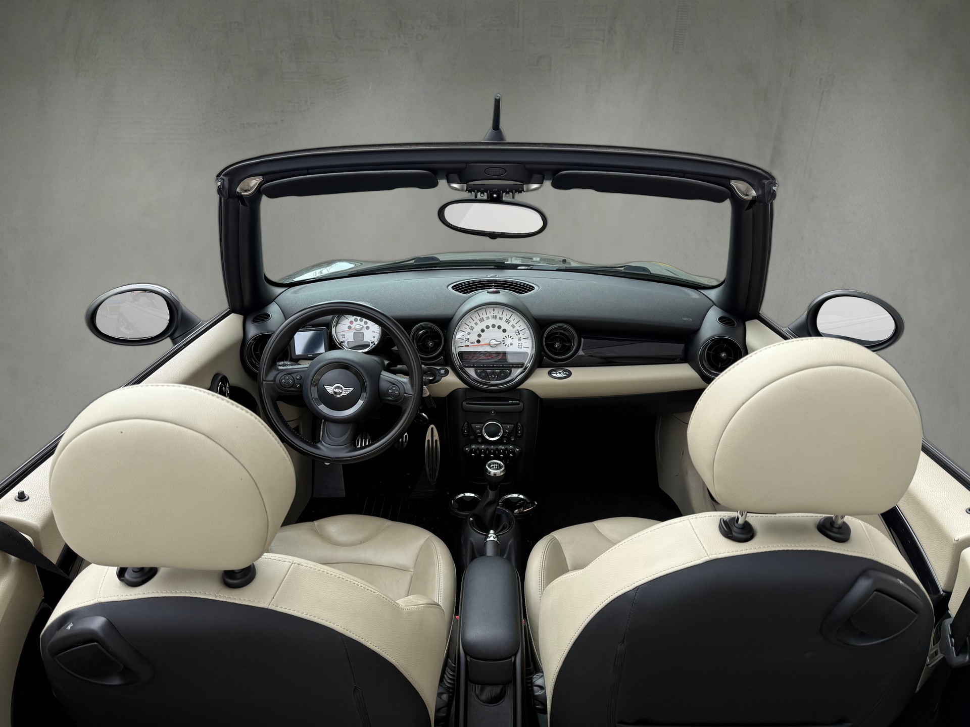 MINI Cooper S Cabriolet(M)-image-6