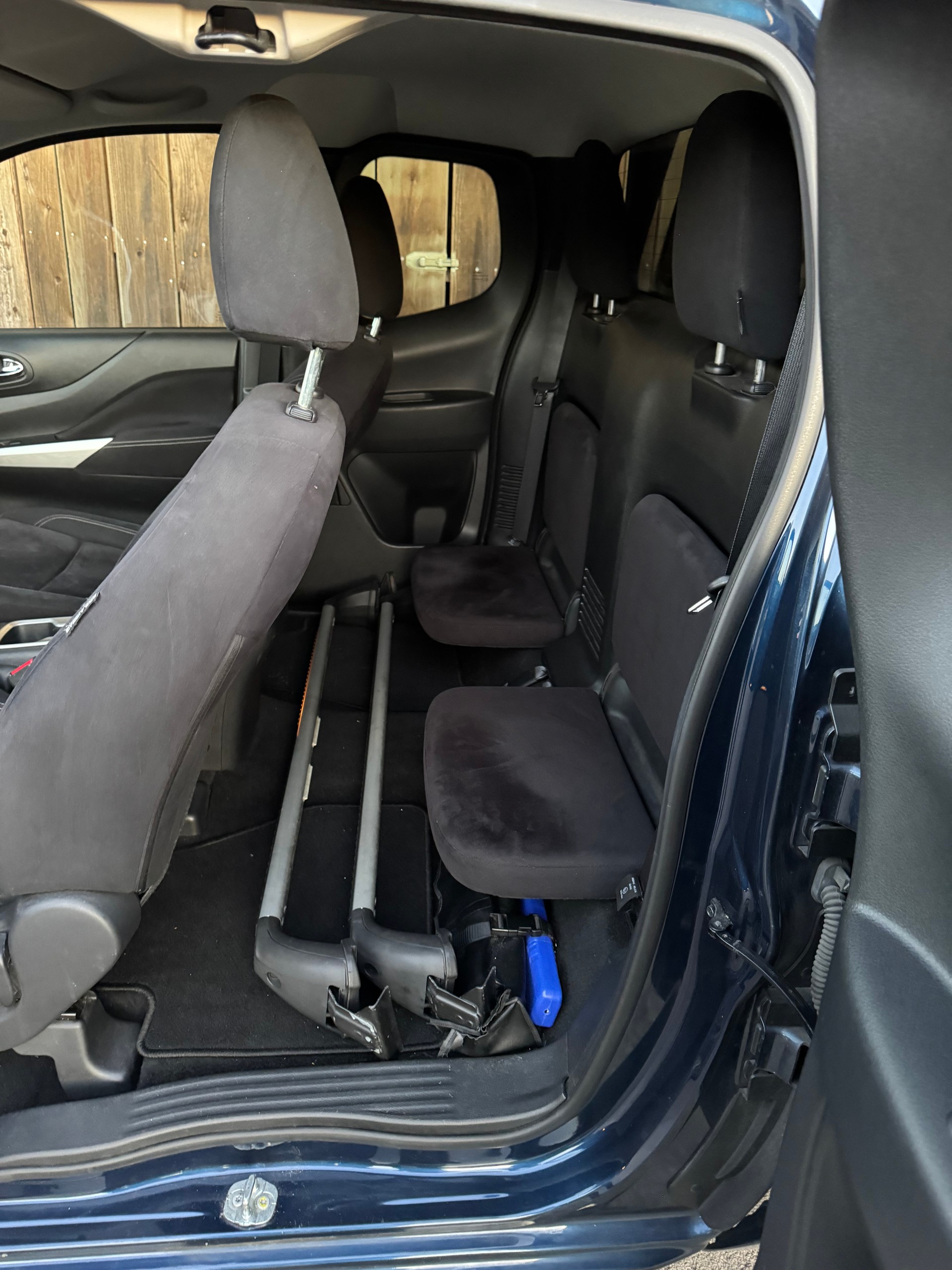 NISSAN Navara King Cab N-Connecta 2.3 dCi 4WD-image-9