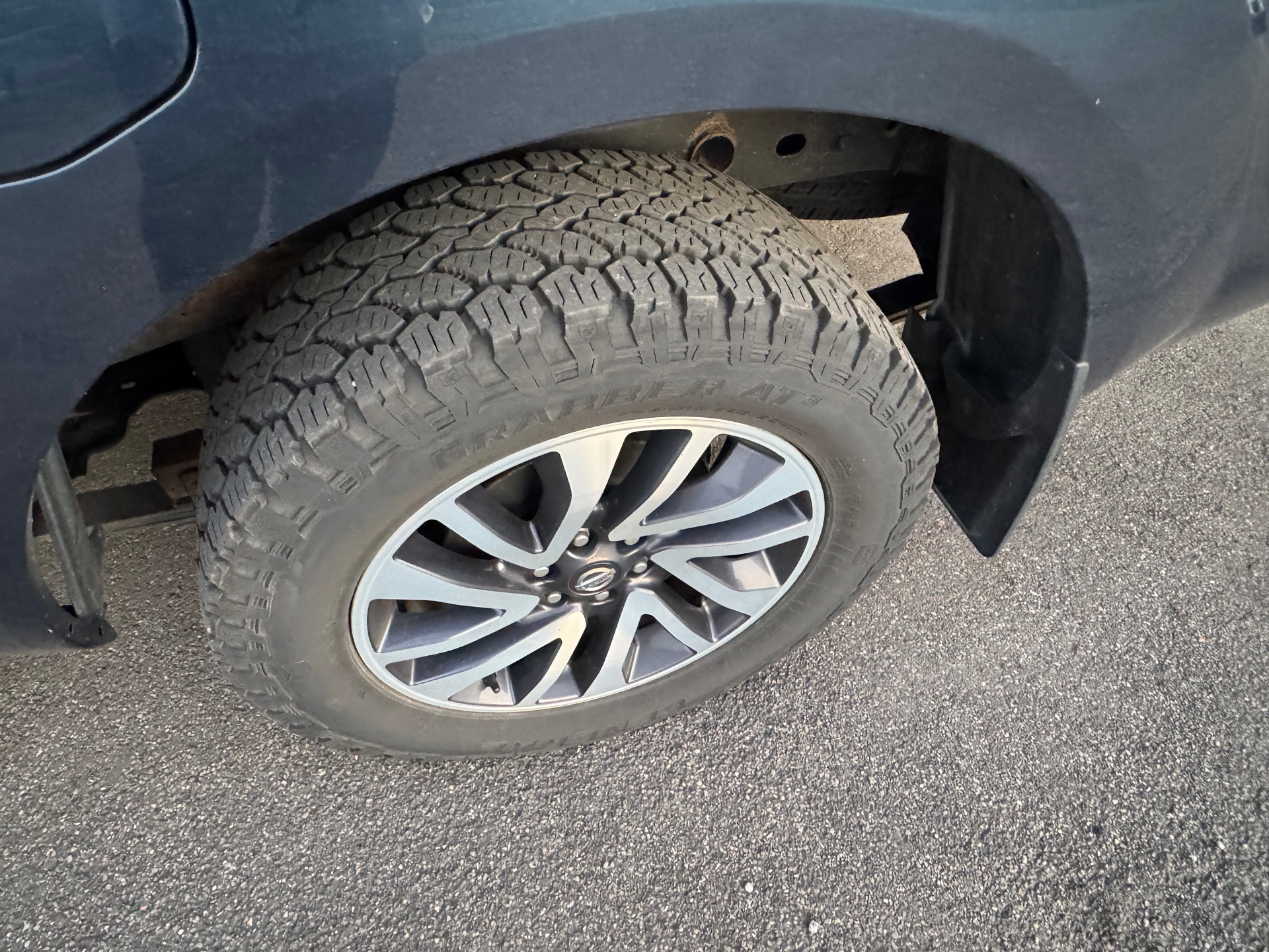 NISSAN Navara King Cab N-Connecta 2.3 dCi 4WD-image-16