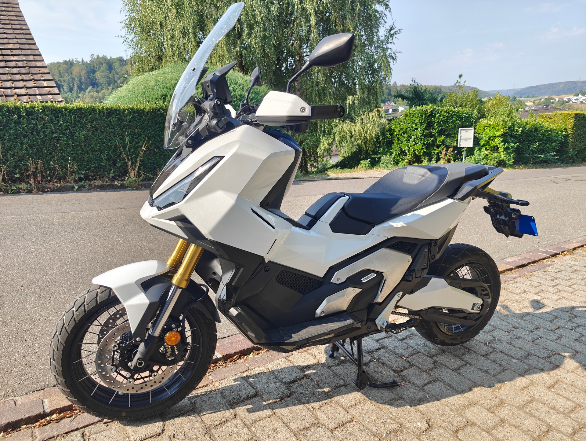 HONDA X-ADV 750 (35kW)-image-0
