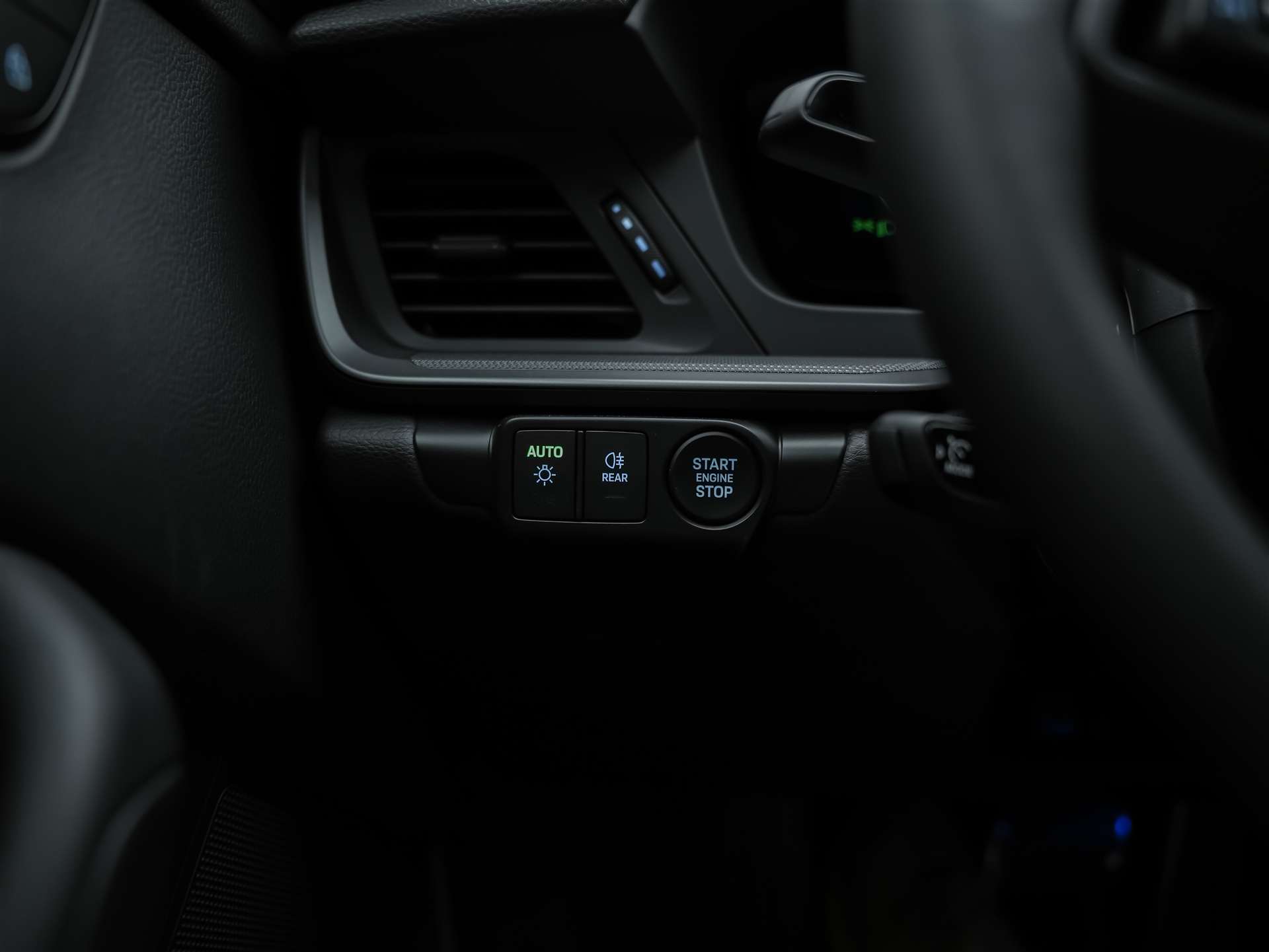 PORSCHE 911 Coupé 3.0 Carrera PDK *Bose Surround*Matrix LED*Lenkradheizung*-image-25