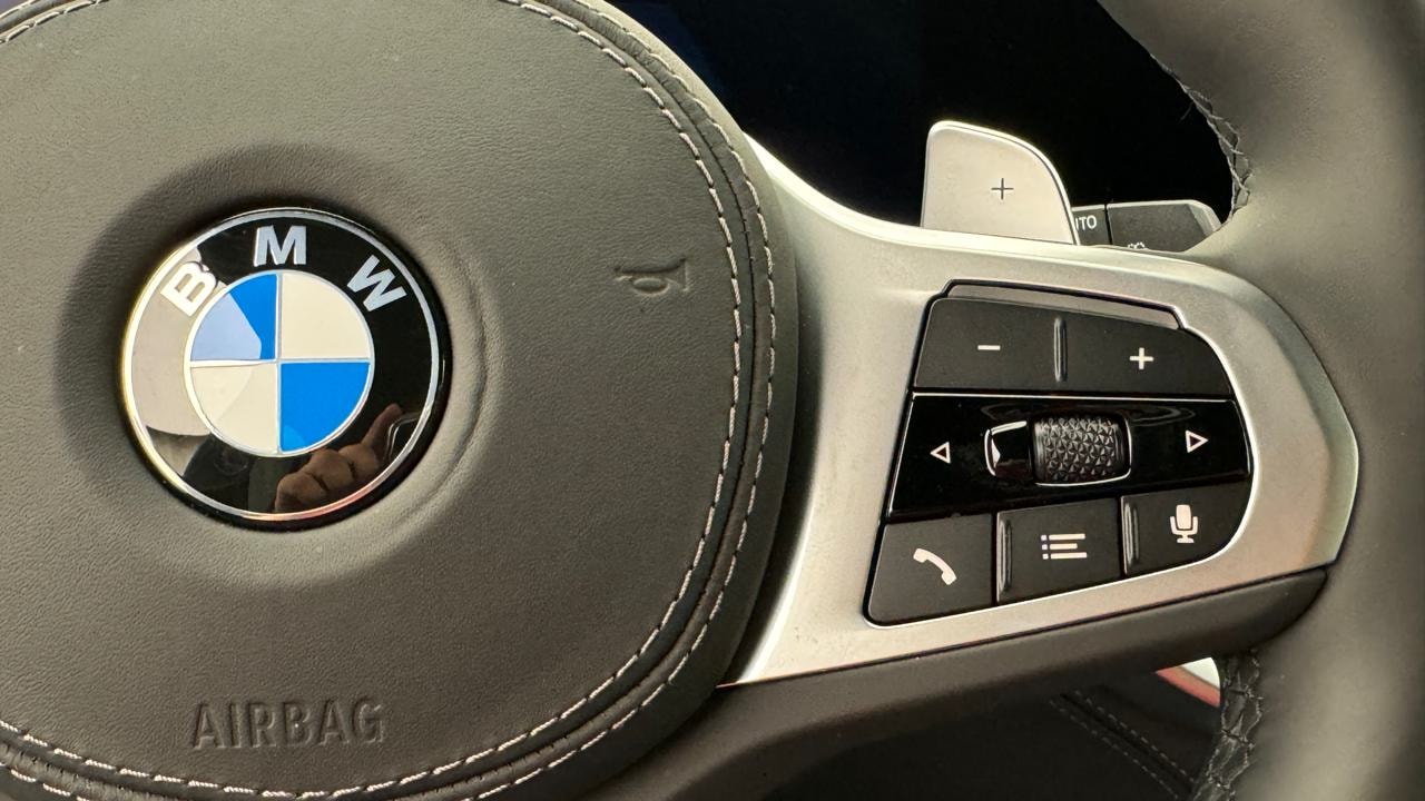 BMW X5 xDrive 48V 40d M Sport Steptronic-image-9