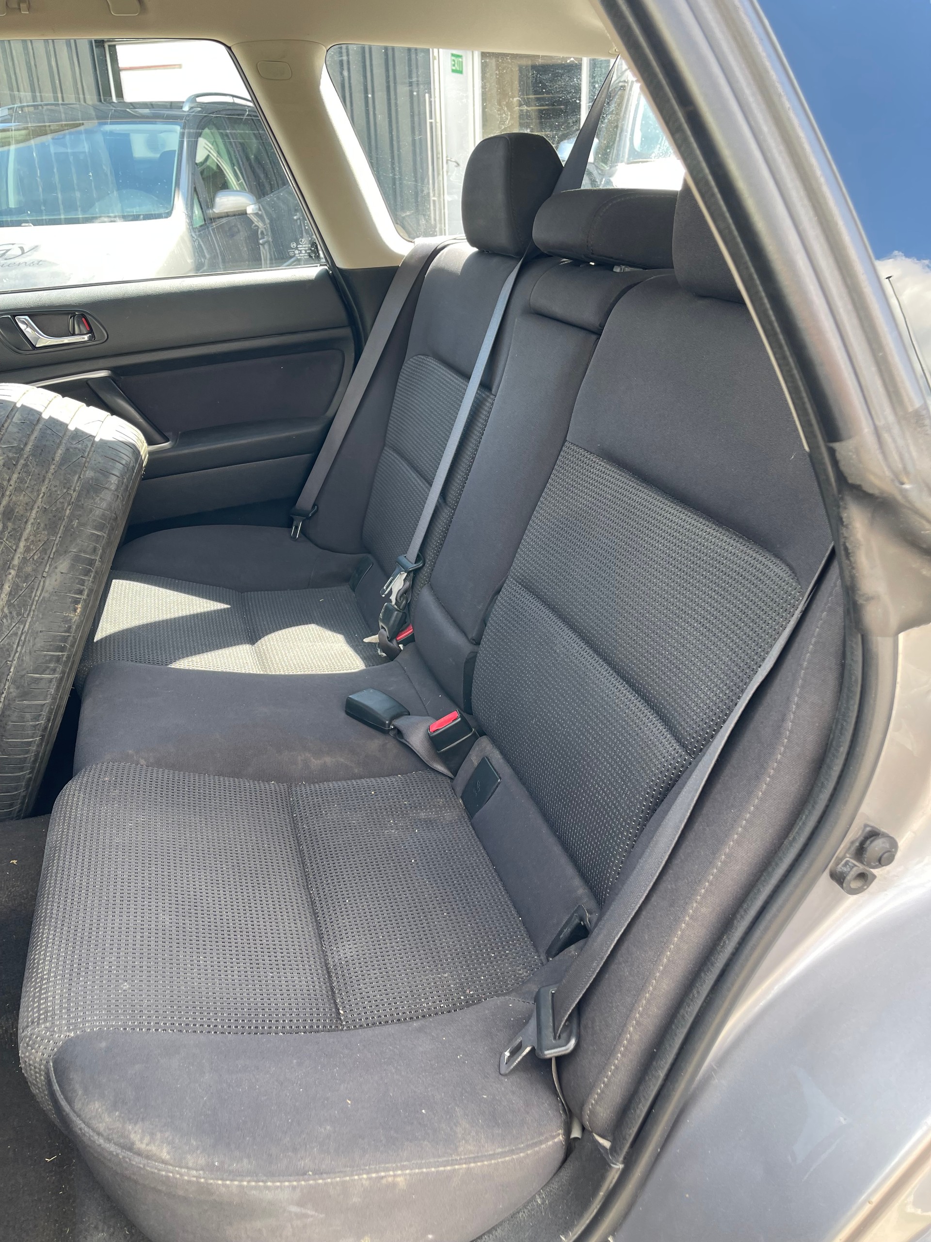 SUBARU Outback 2.5i AWD Swiss-image-11