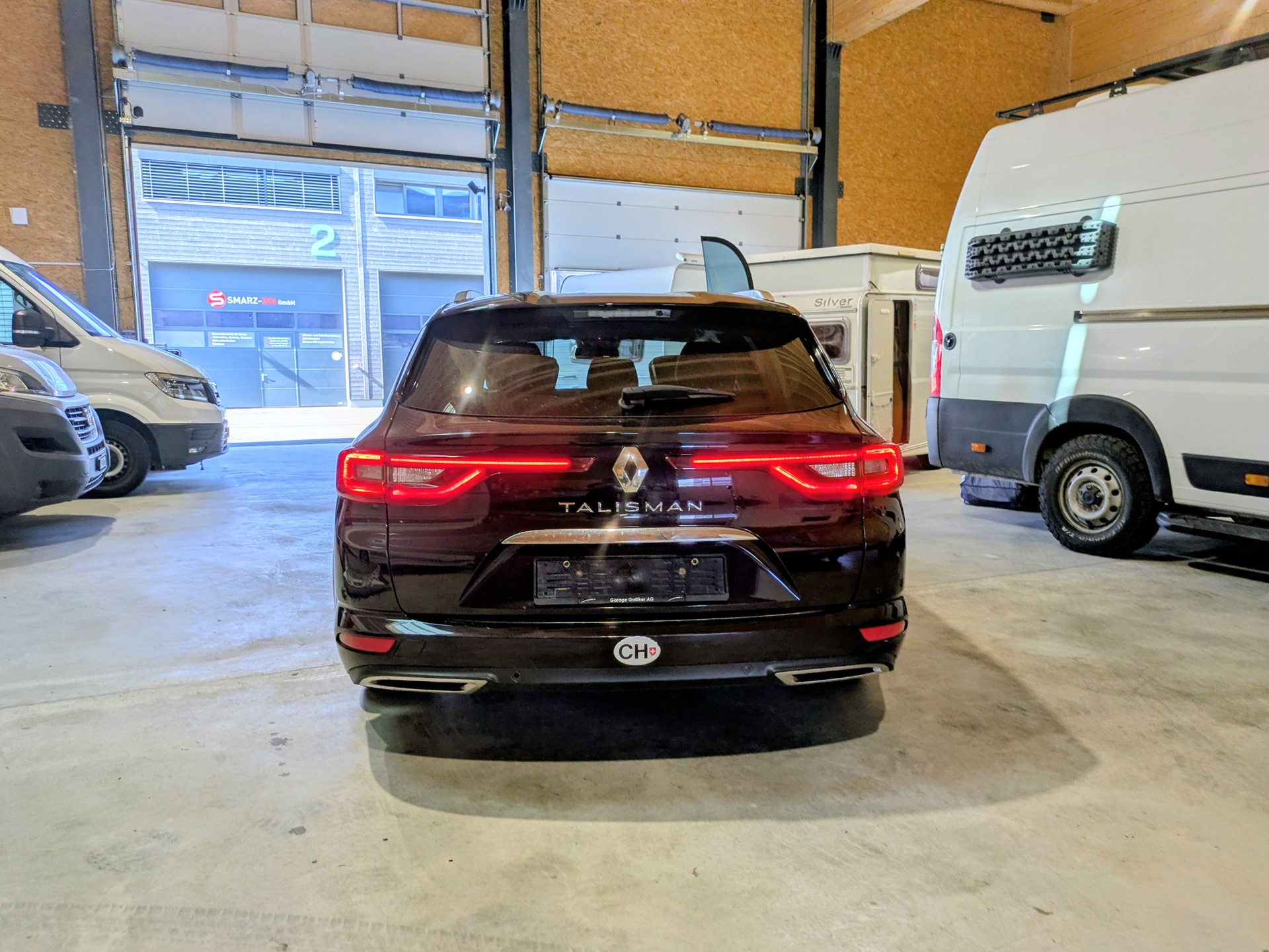 RENAULT Talisman Grandtour 1.6 TCe Initiale EDC-showroom-element-3