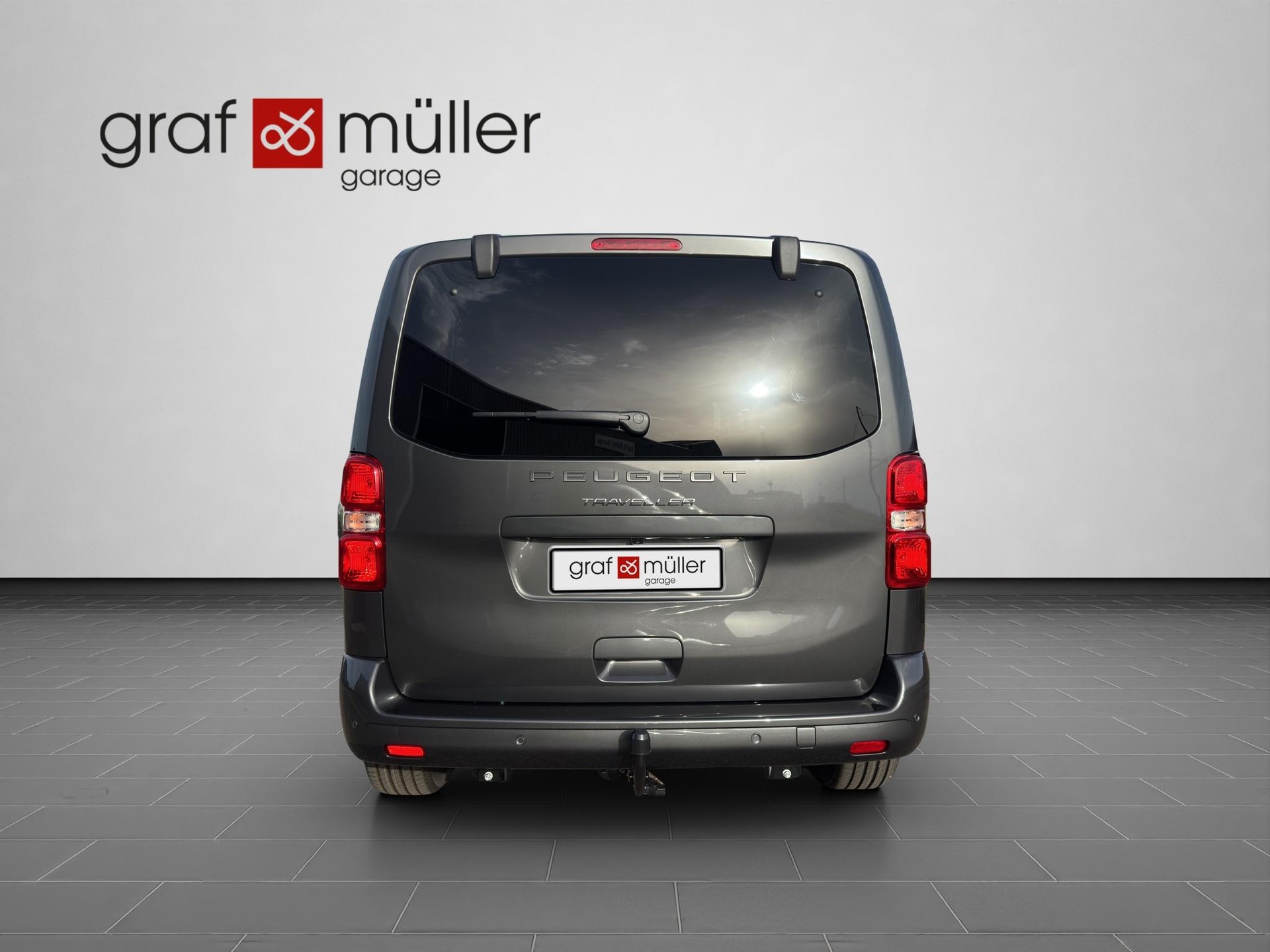 PEUGEOT Traveller Standard 2.2 BlueHDi 180 Family Edition S/S-image-18