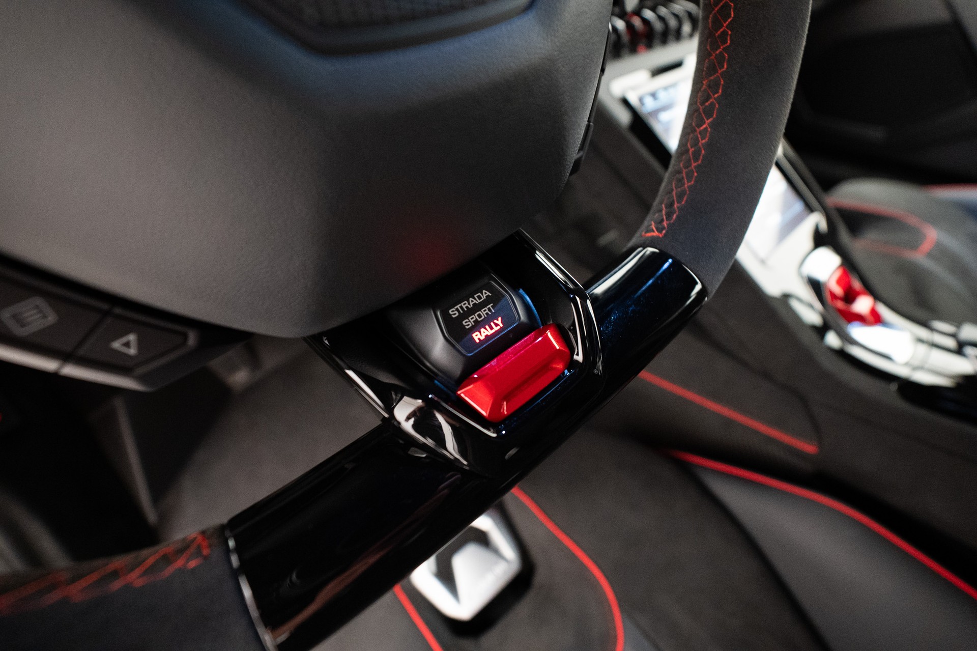LAMBORGHINI Huracan Sterrato / 1 of 1499-image-9