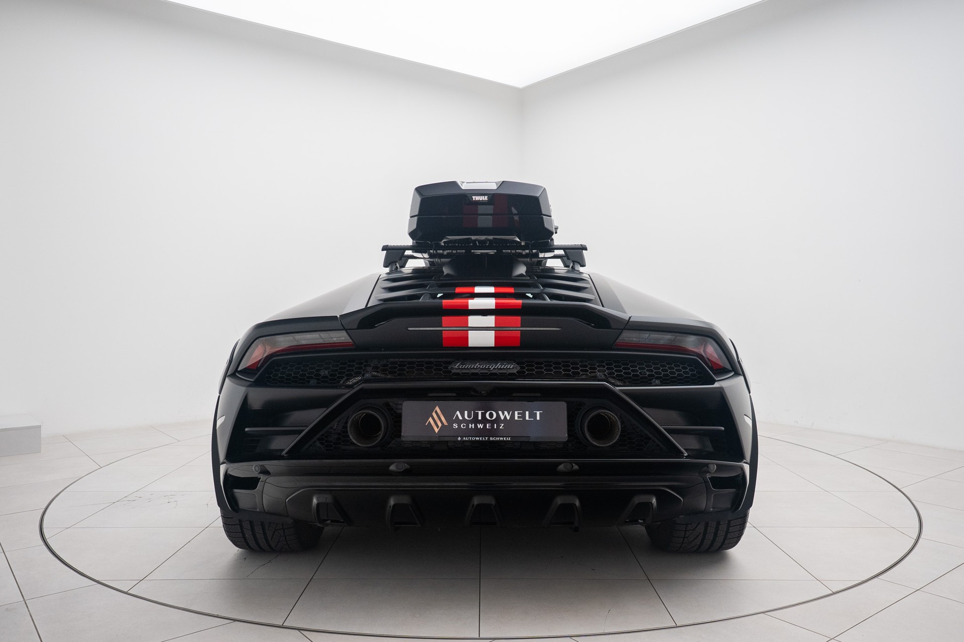 LAMBORGHINI Huracan Sterrato / 1 of 1499-image-4
