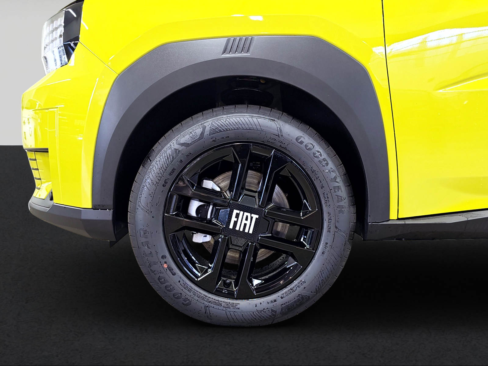 FIAT Grande Panda MHEV Icon-showroom-element-2