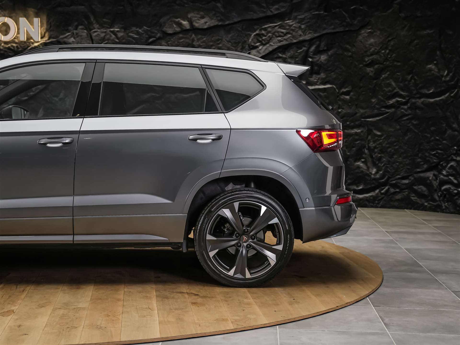 CUPRA Ateca 1.5TSI DSG *Werksgarantie*Lenkradheizung*LED Scheinwerfer*-image-17