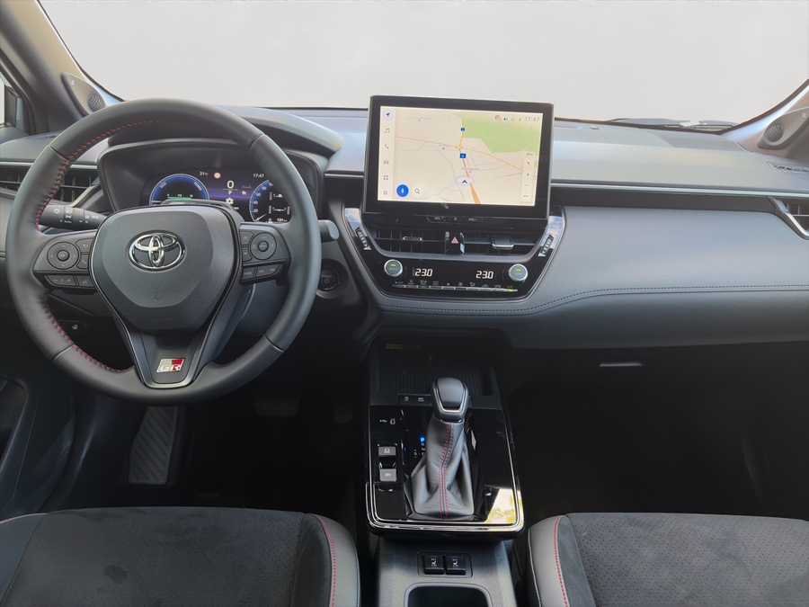 TOYOTA Corolla Cross 2.0 GR Sport e-CVT AWD-image-12