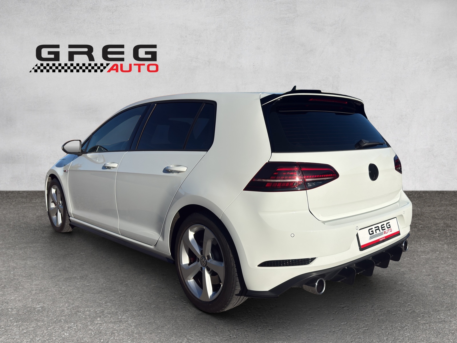 VW Golf 2.0 TSI GTI Performance DSG-showroom-element-2