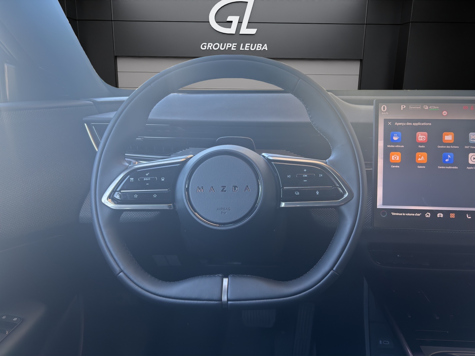 MAZDA CX-6e-image-12