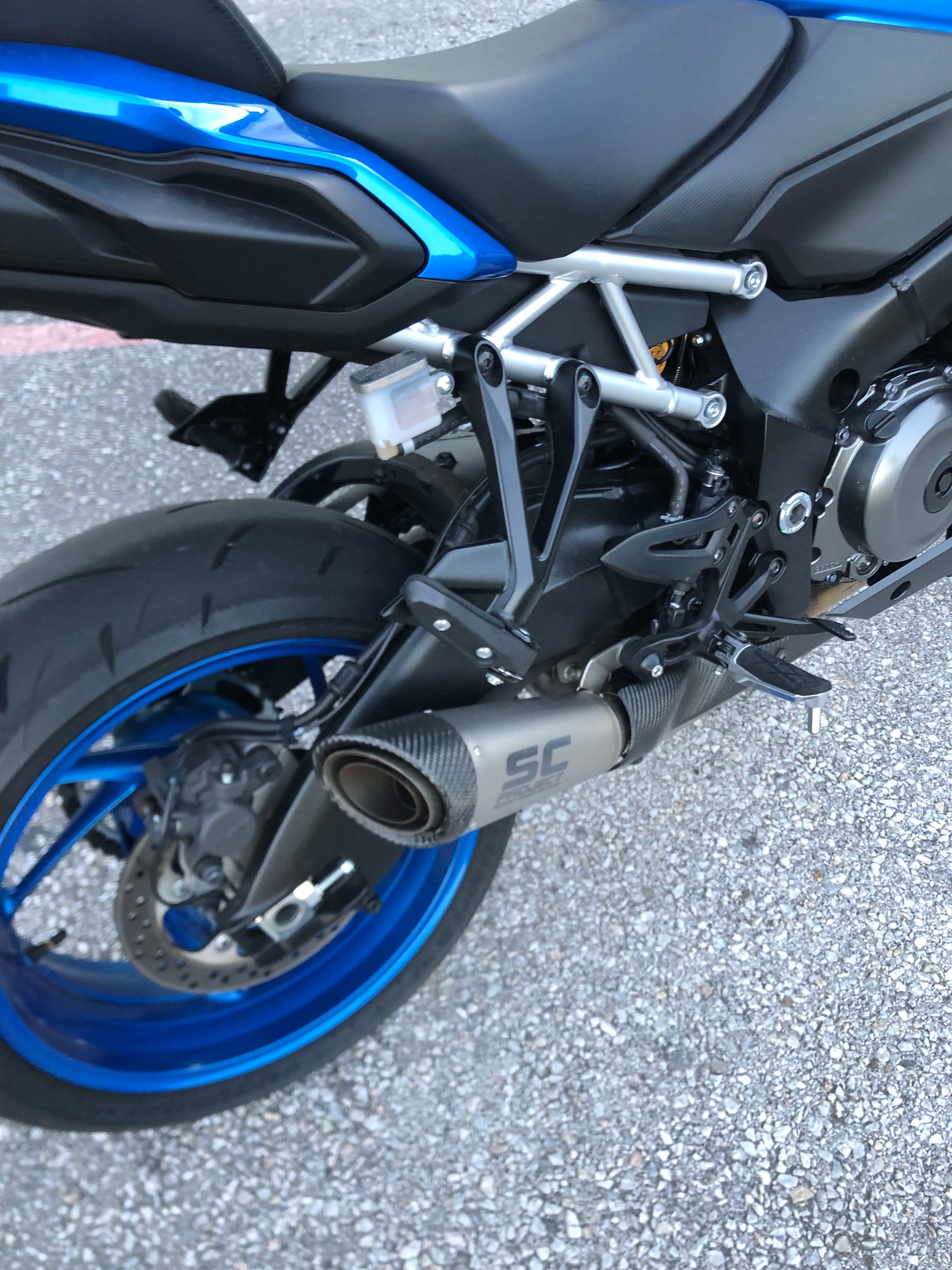 SUZUKI GSX-S 1000 GX-image-1