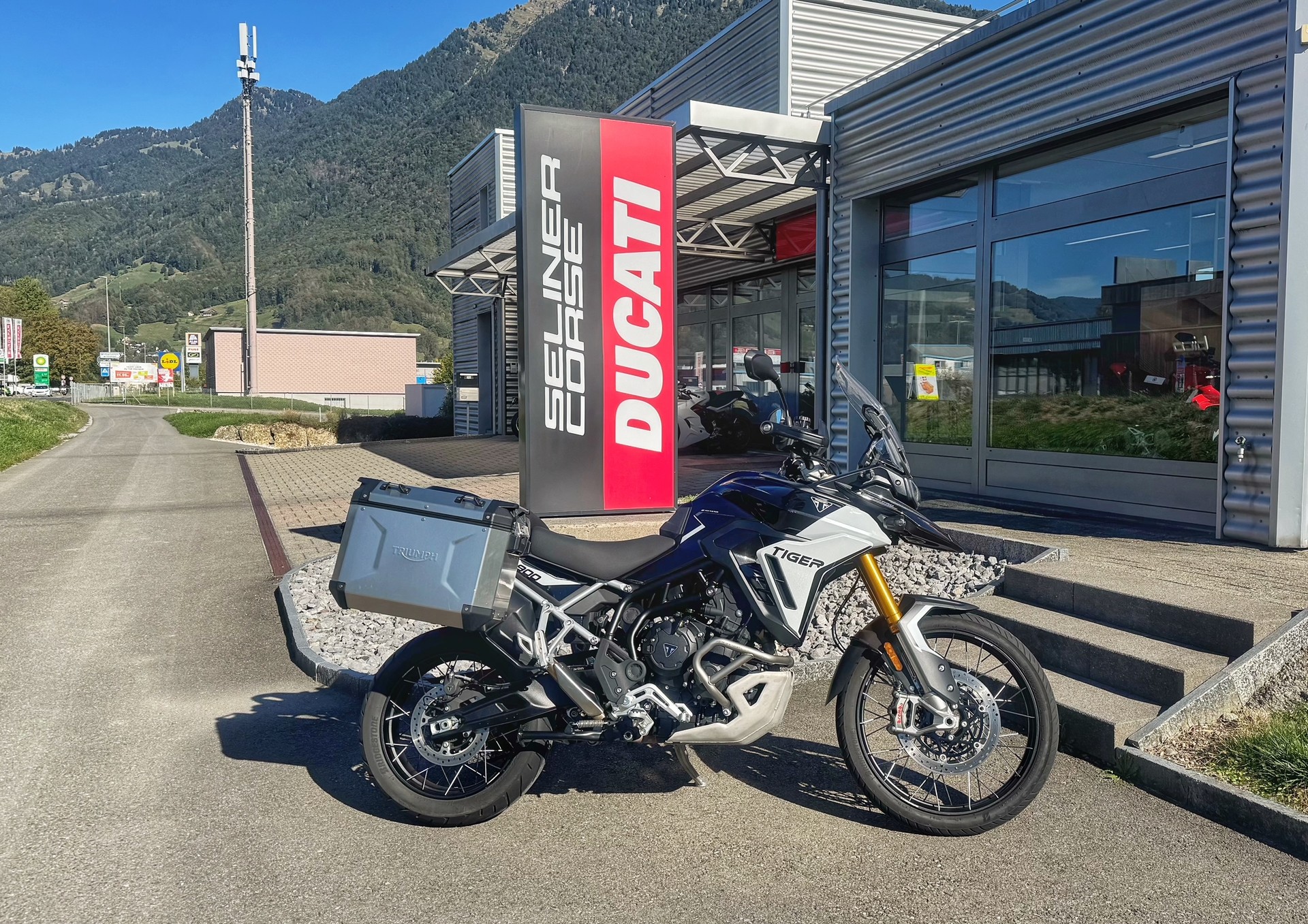 TRIUMPH Tiger 900 Rally Pro-image-1