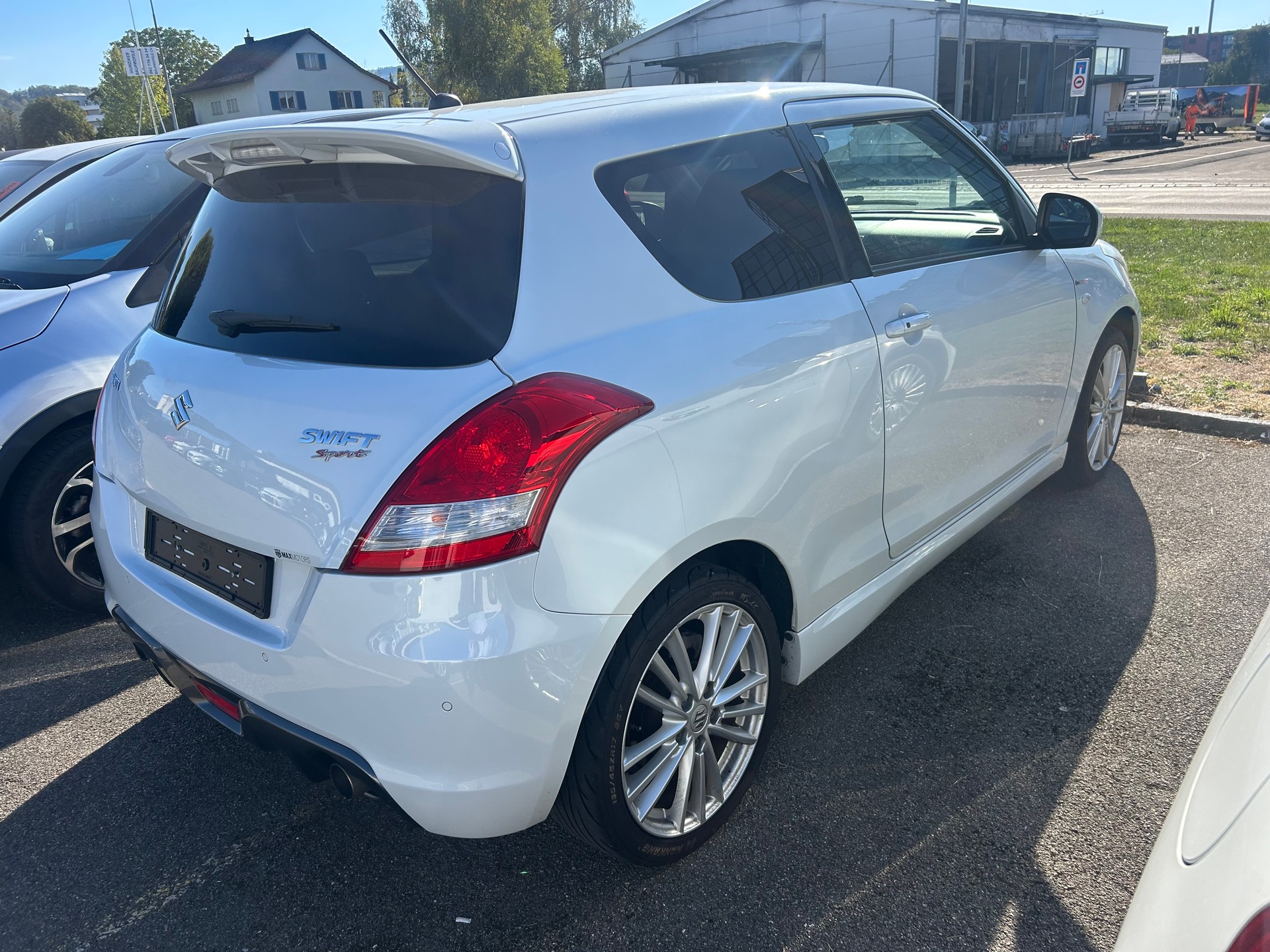 SUZUKI Swift 1.6i 16V Sport-image-4