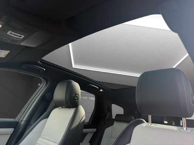 LAND ROVER Discovery Sport R Dyn P300e 1.5 PHEV SE AT8-image-8