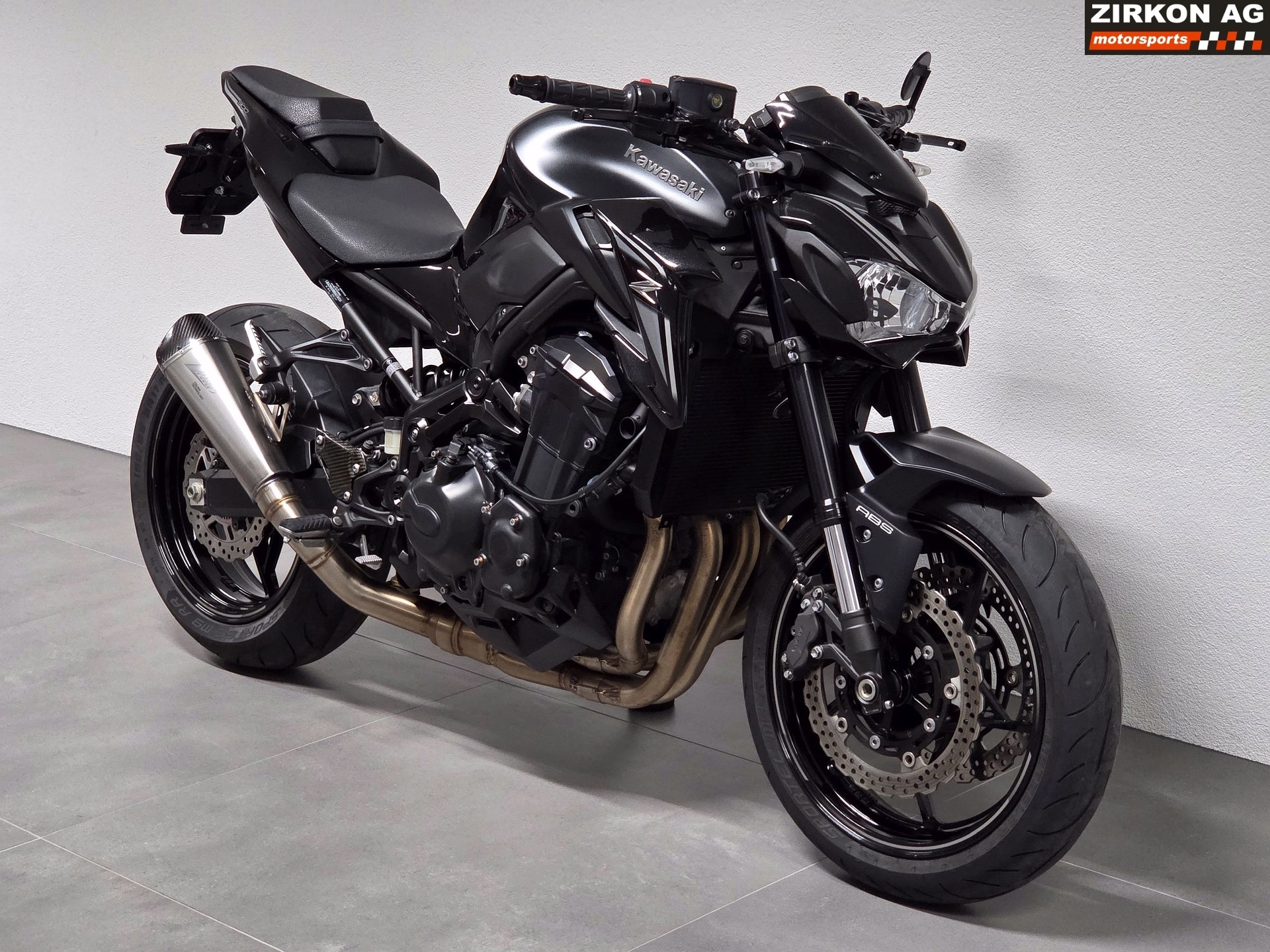 KAWASAKI Z 900-image-3
