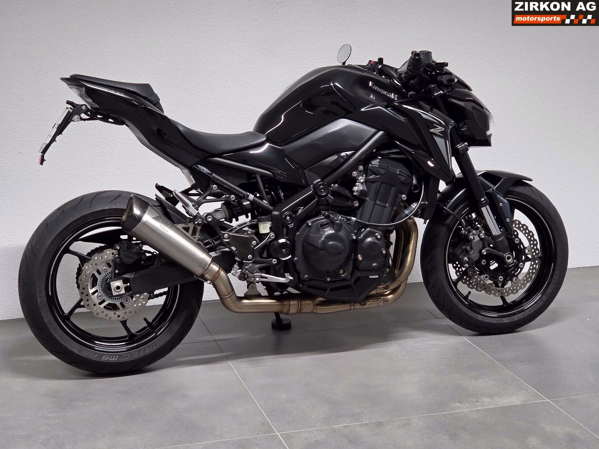 KAWASAKI Z 900-image-6