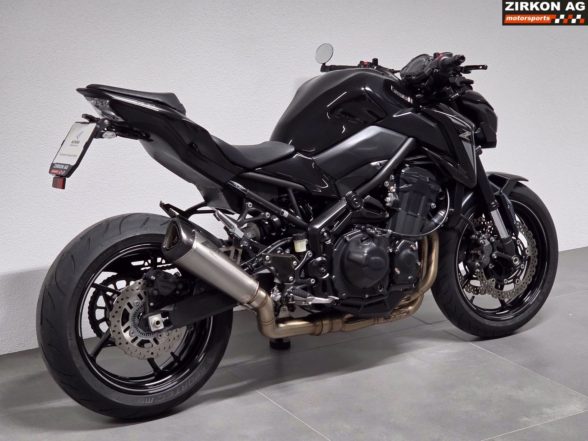 KAWASAKI Z 900-image-7