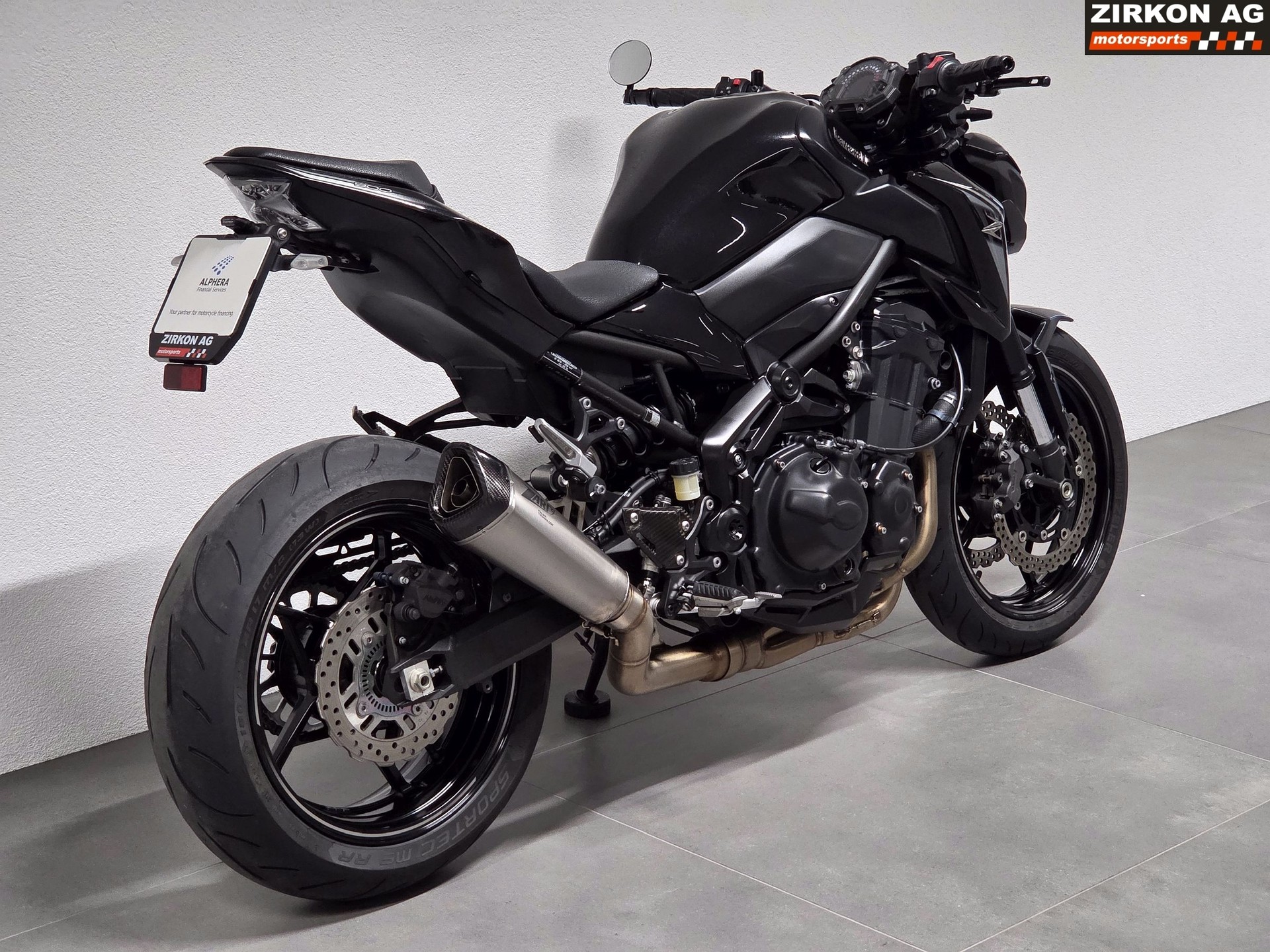 KAWASAKI Z 900-image-8