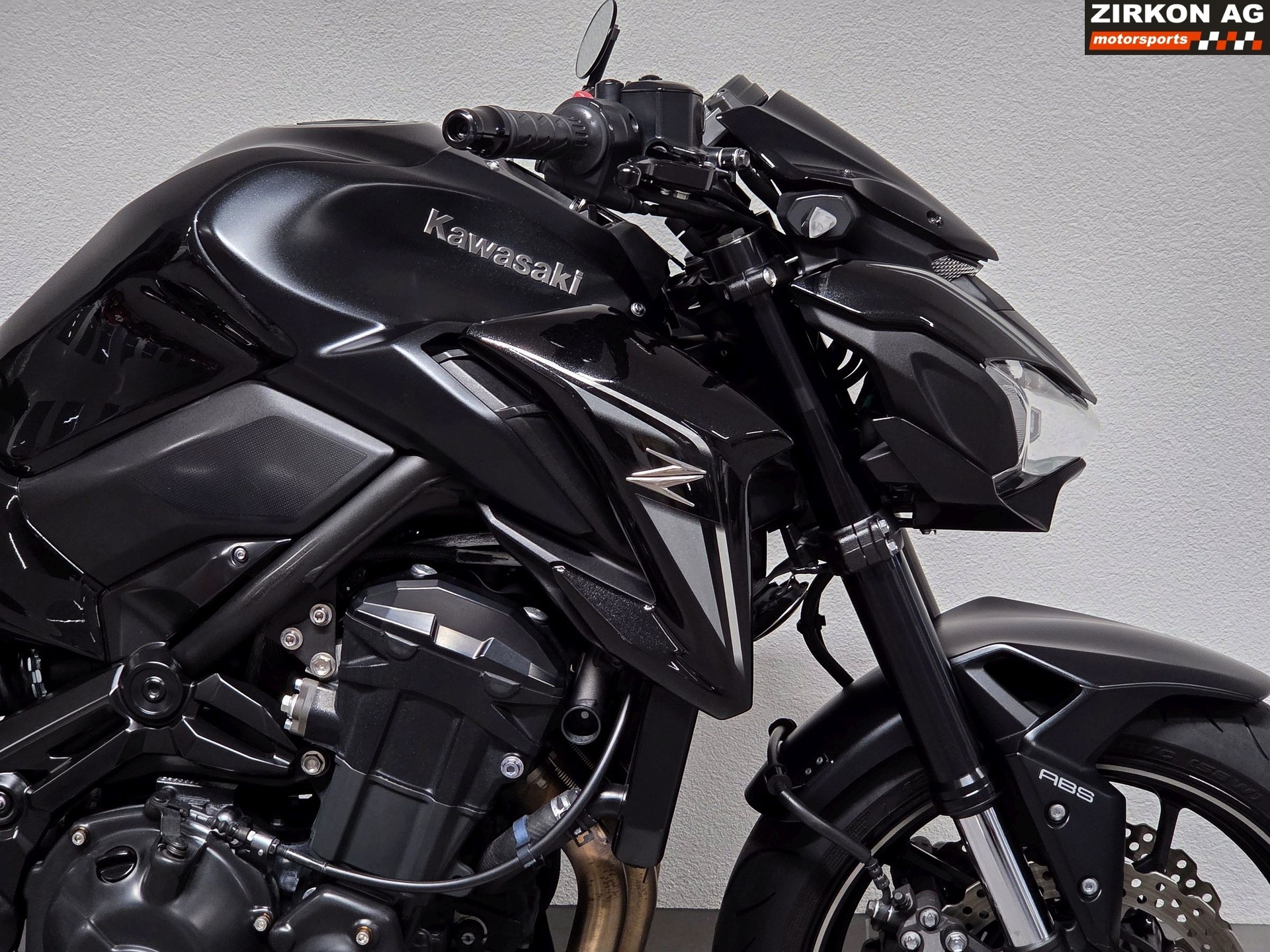 KAWASAKI Z 900-image-5