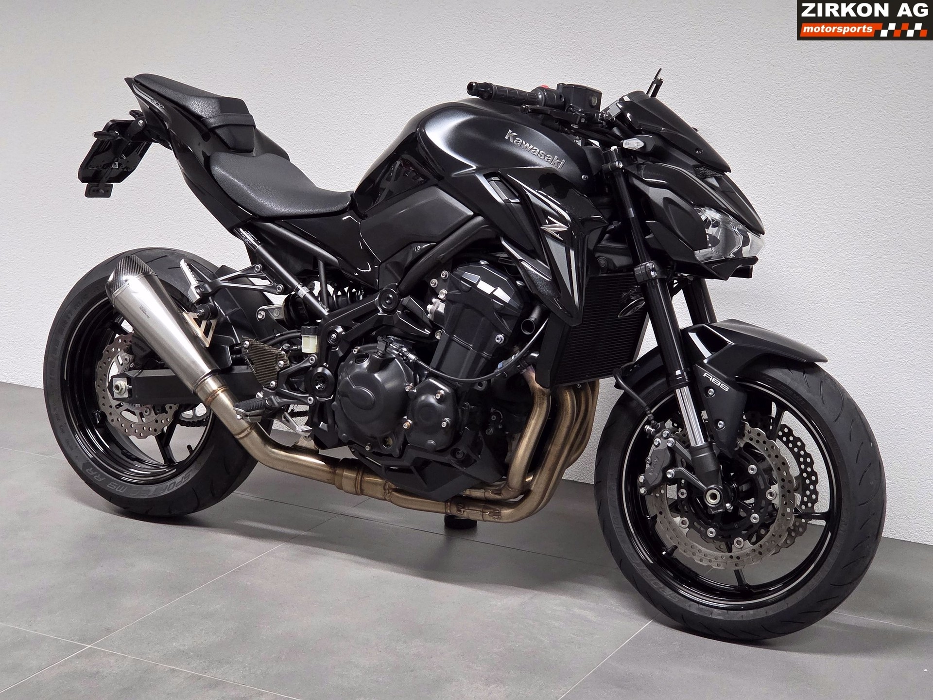 KAWASAKI Z 900-image-2