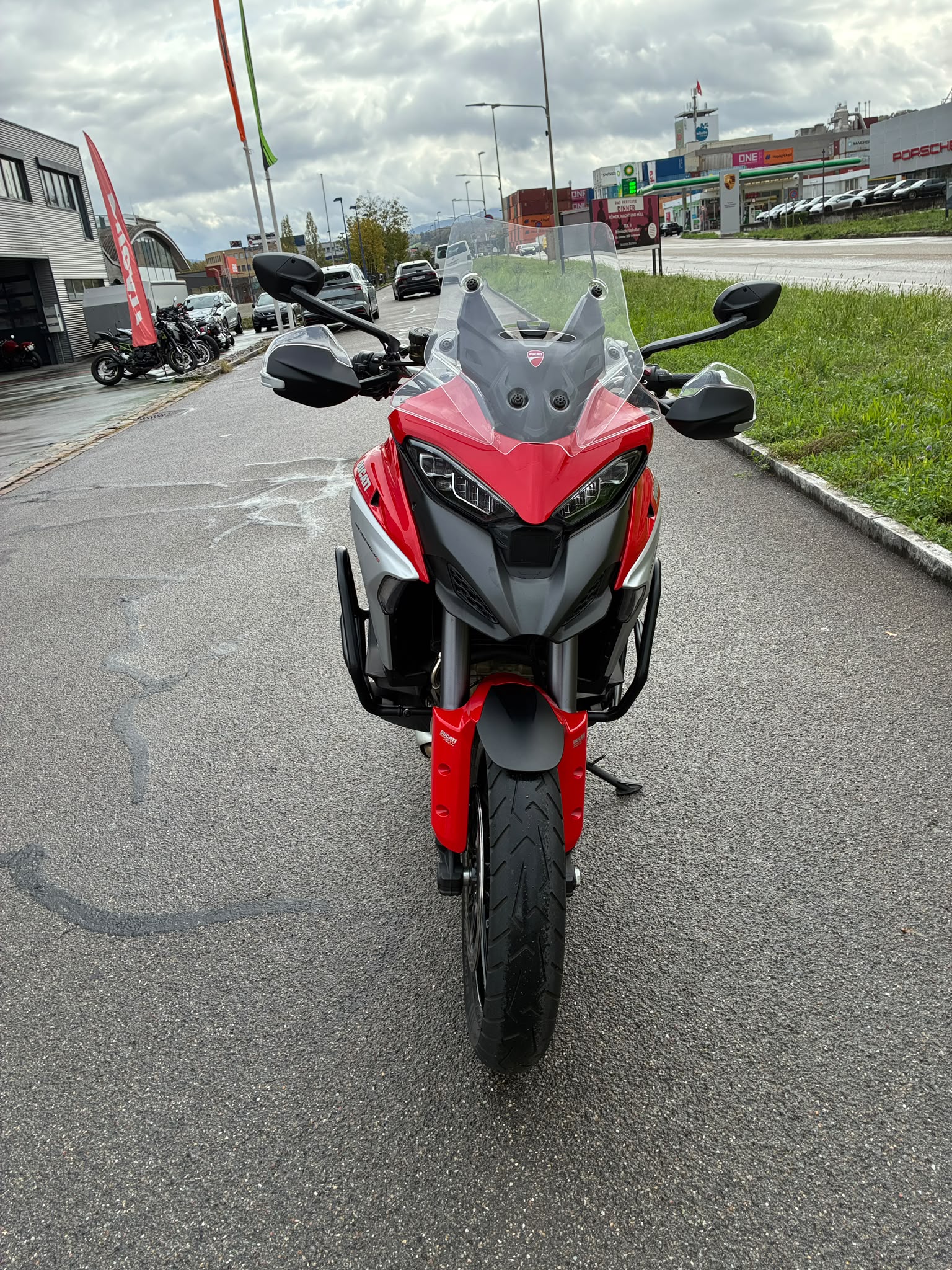 DUCATI Multistrada V4S Travel & Radar-image-2