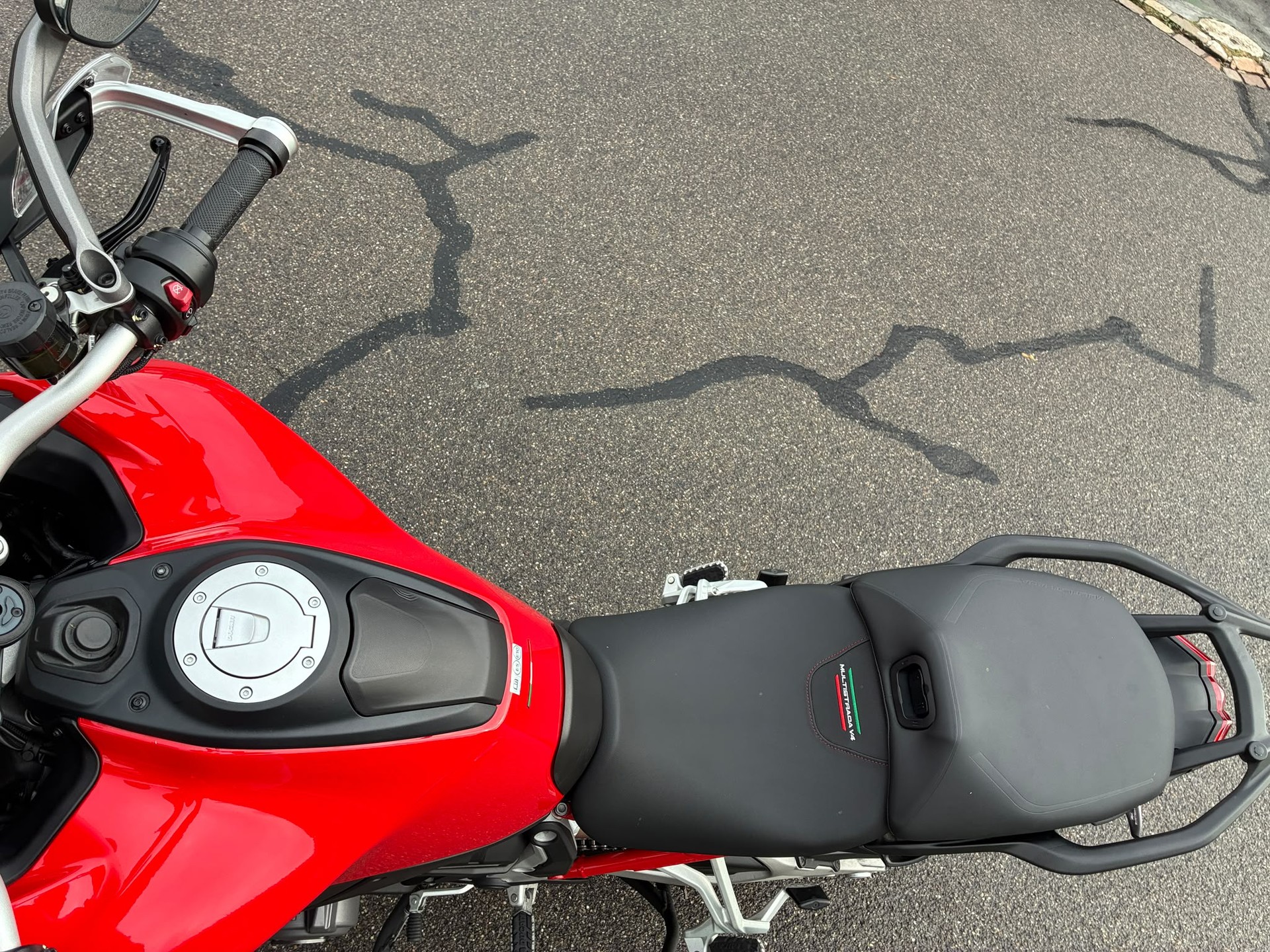 DUCATI Multistrada V4S Travel & Radar-image-5