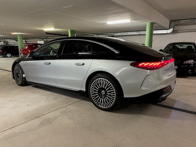 MERCEDES-BENZ EQS 580 4Matic Edition 1 Premium-Plus-Paket-image-8