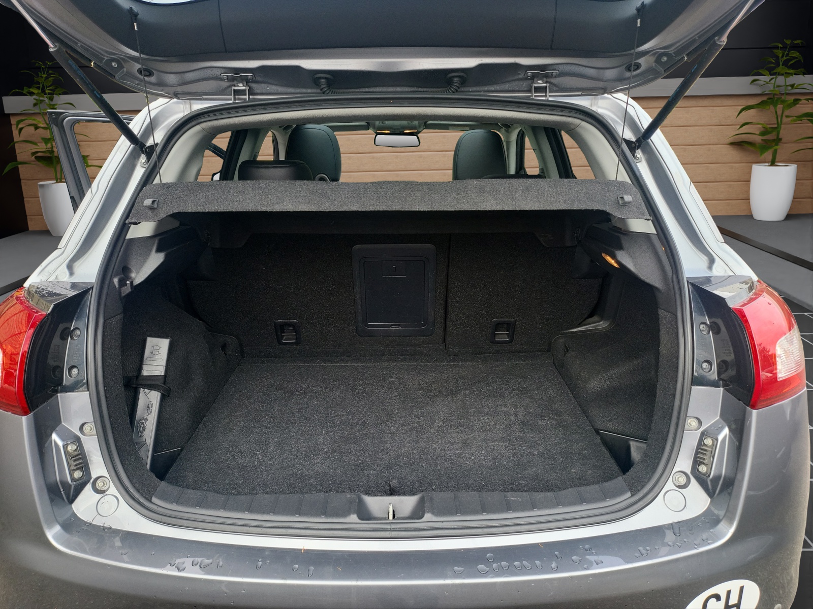 PEUGEOT 4008 1.8 HDi Allure 4WD-image-8