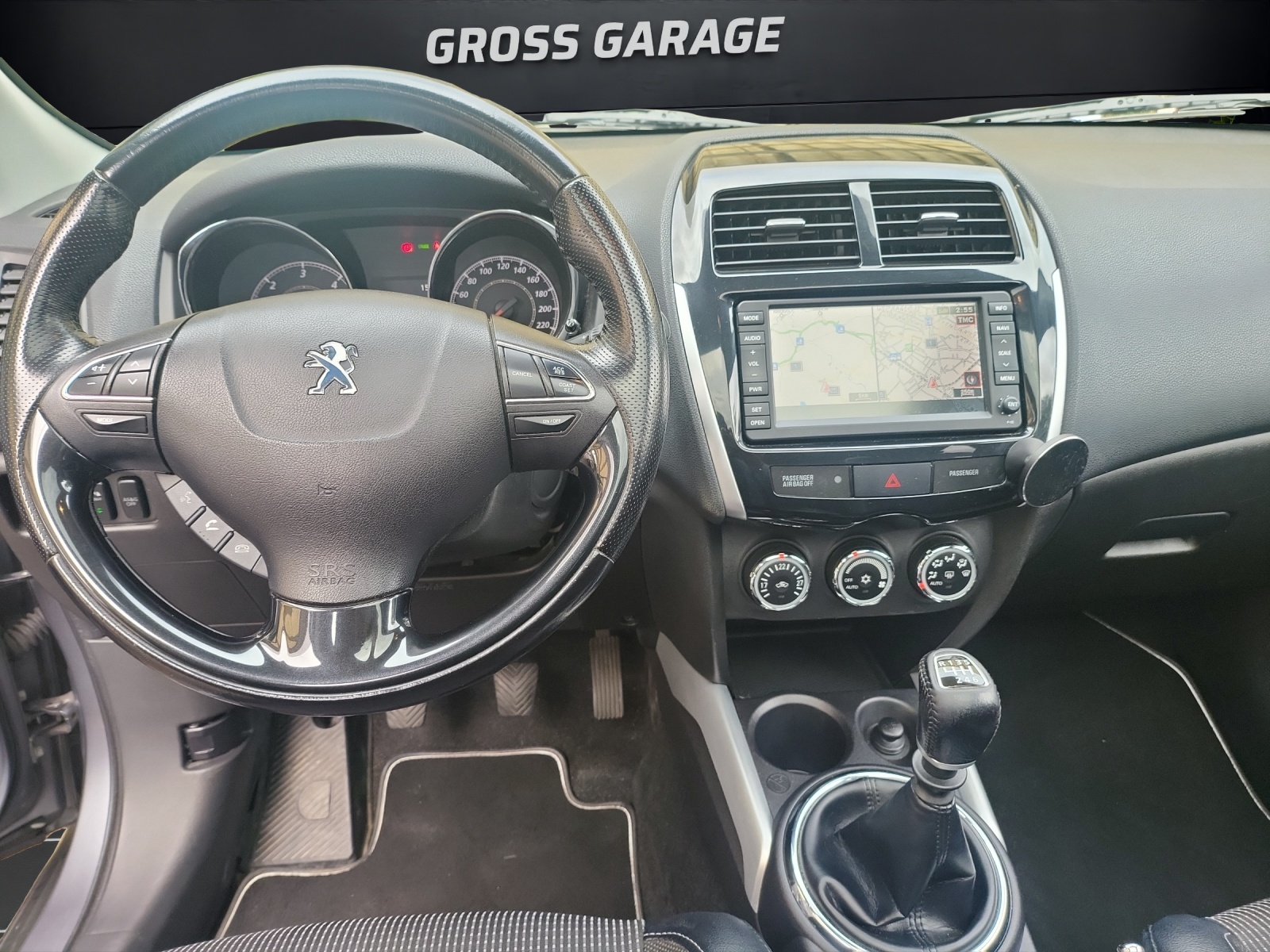 PEUGEOT 4008 1.8 HDi Allure 4WD-image-5