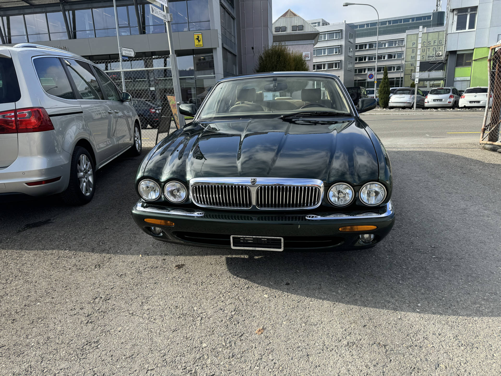 JAGUAR Sovereign 4.0L-image-1