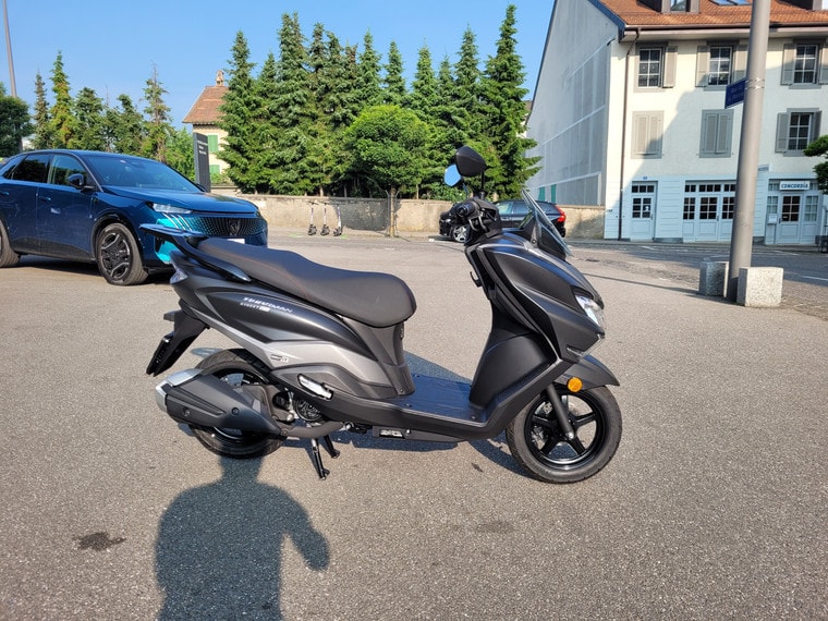 SUZUKI BURGMAN 125-image-1