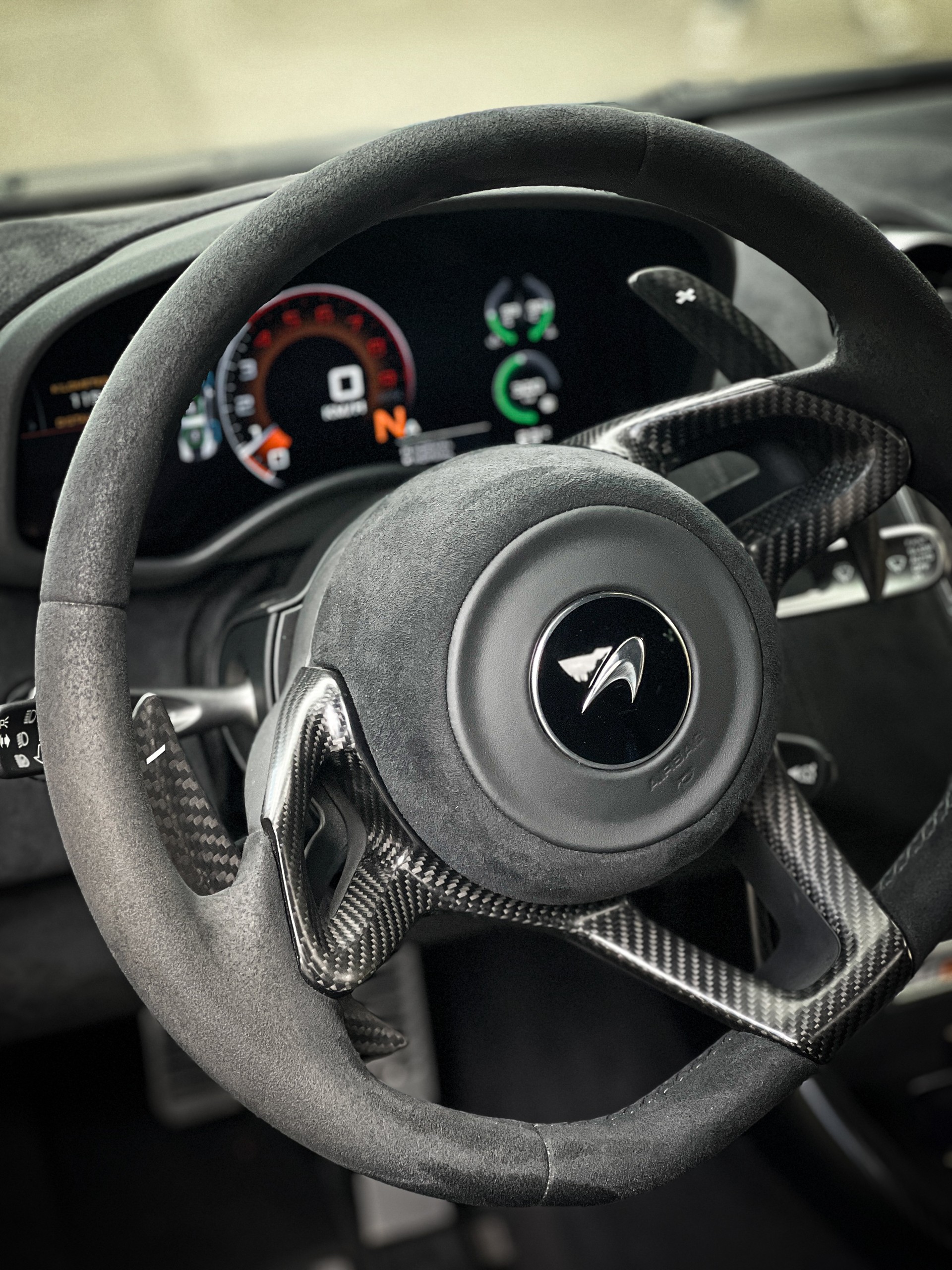McLAREN 600LT Coupé 3.8 V8 SSG *CH-Fahrzeug*McLaren Garantie bis 08.2026*-image-4