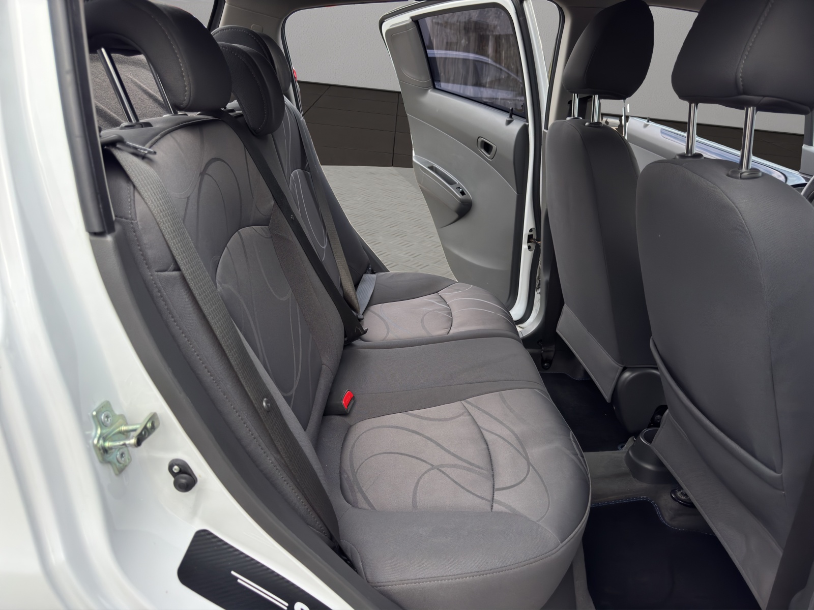 CHEVROLET Spark 1.2 LS-image-17