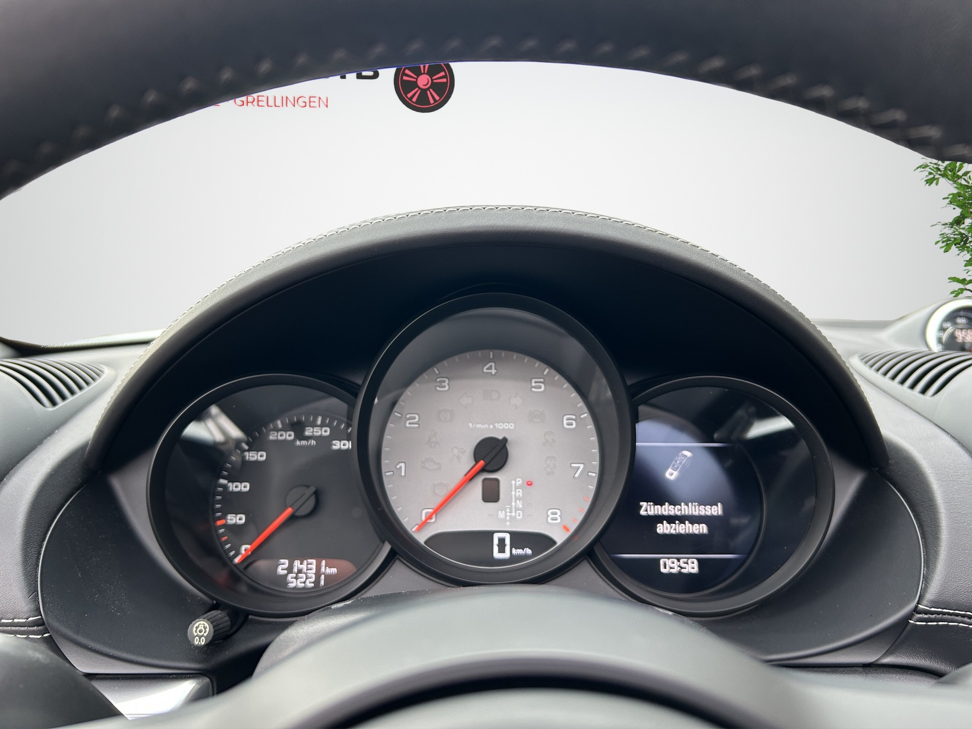 PORSCHE 718 Boxster S 2.5 PDK-image-15