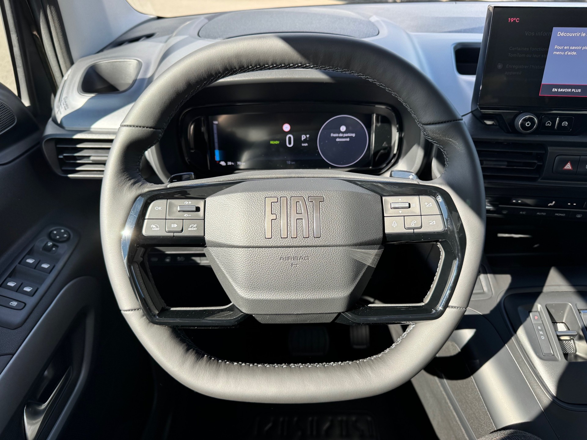 FIAT E-Doblò Elektro 100kW Lounge-image-11