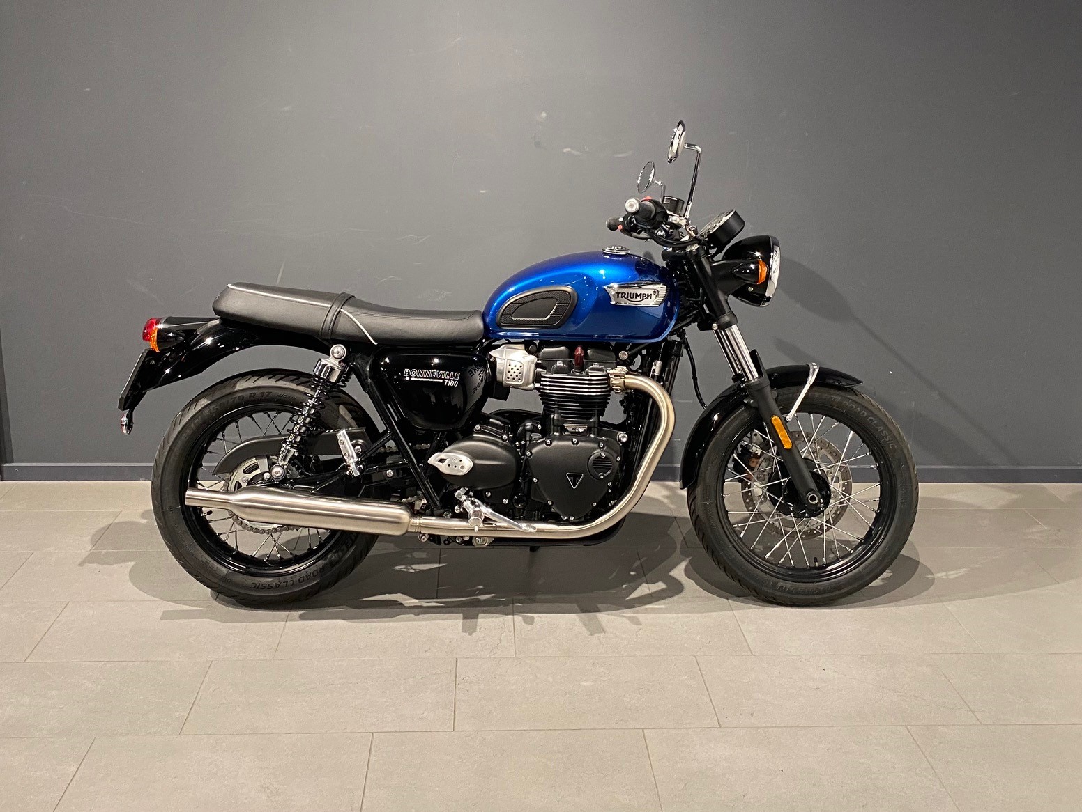 TRIUMPH Bonneville 900 T 100-image-0