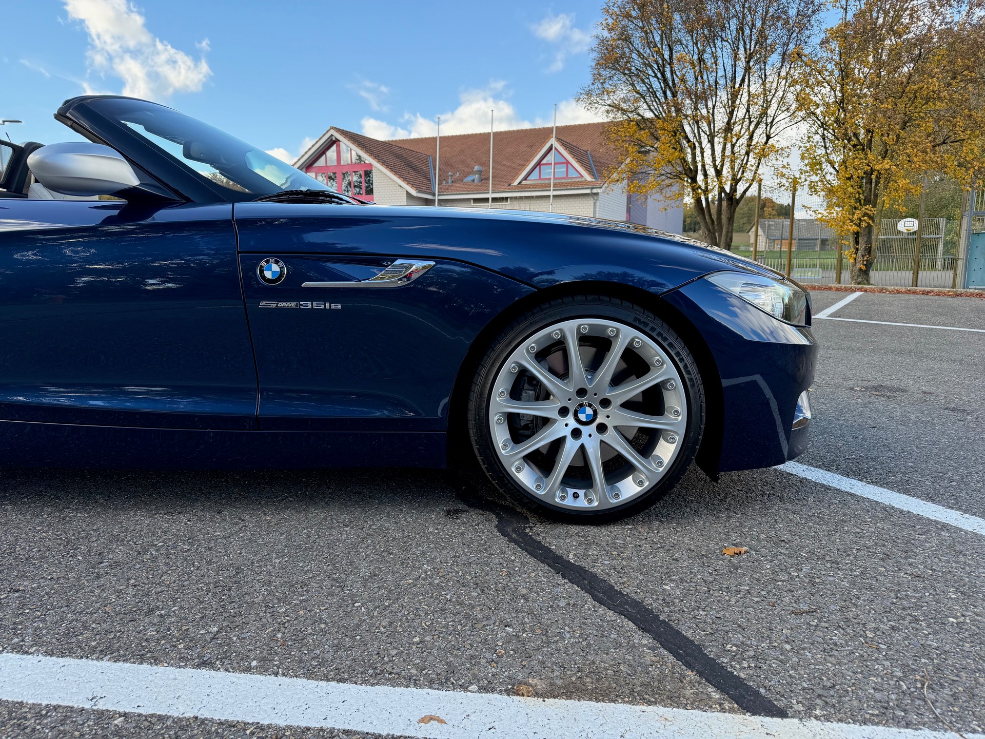 BMW Z4 sDrive35is DKG-image-8
