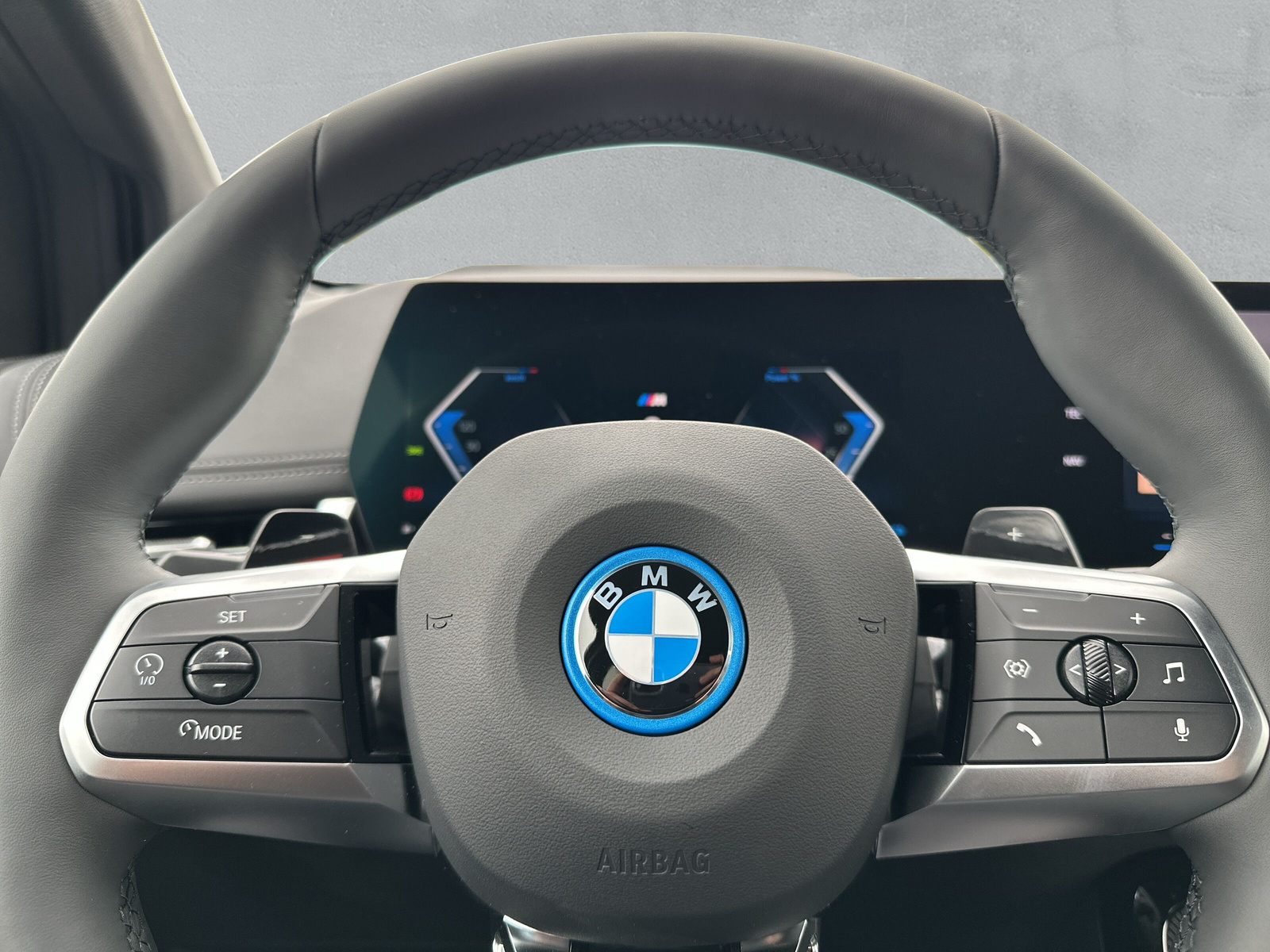 BMW 230e xDrive Active Tourer M Sport**Action de leasing à 0.9%**-image-17