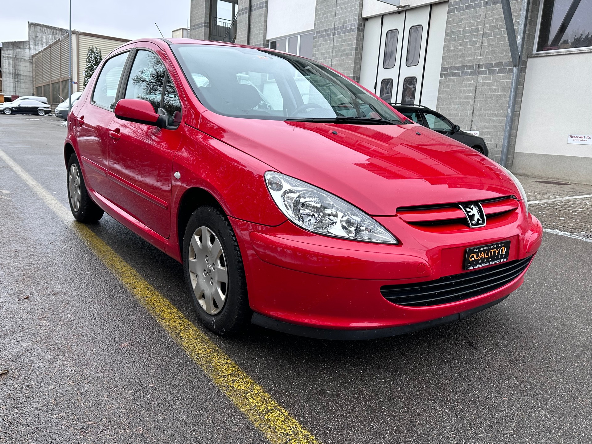 PEUGEOT 307 2.0 16V XT-image-6