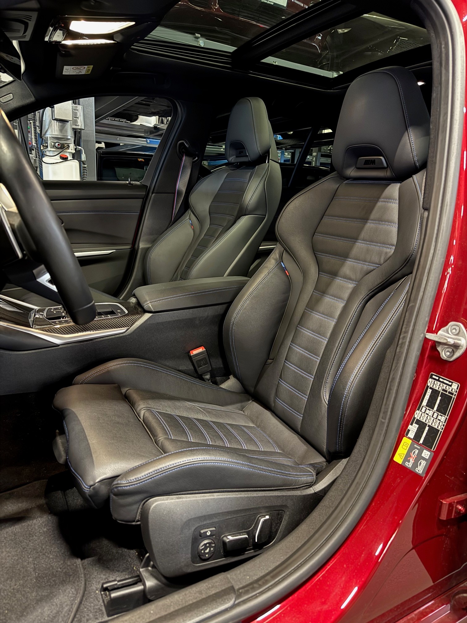 BMW 330e xDriveTouring Steptro*FaceLift2025*-image-9
