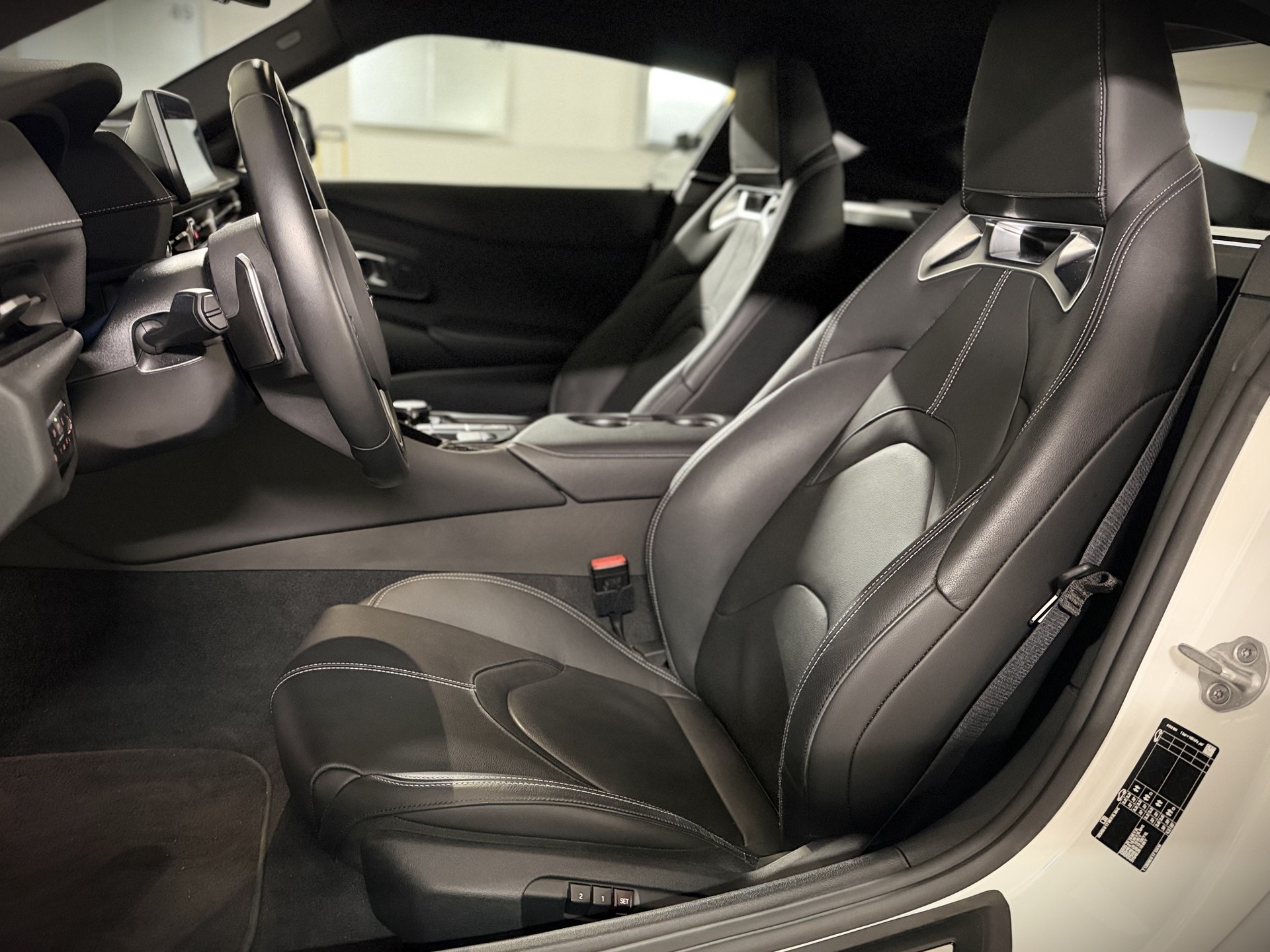TOYOTA Supra GR 3.0i Turbo Premium Automat 8 - 🇨🇭ab Service!-image-11