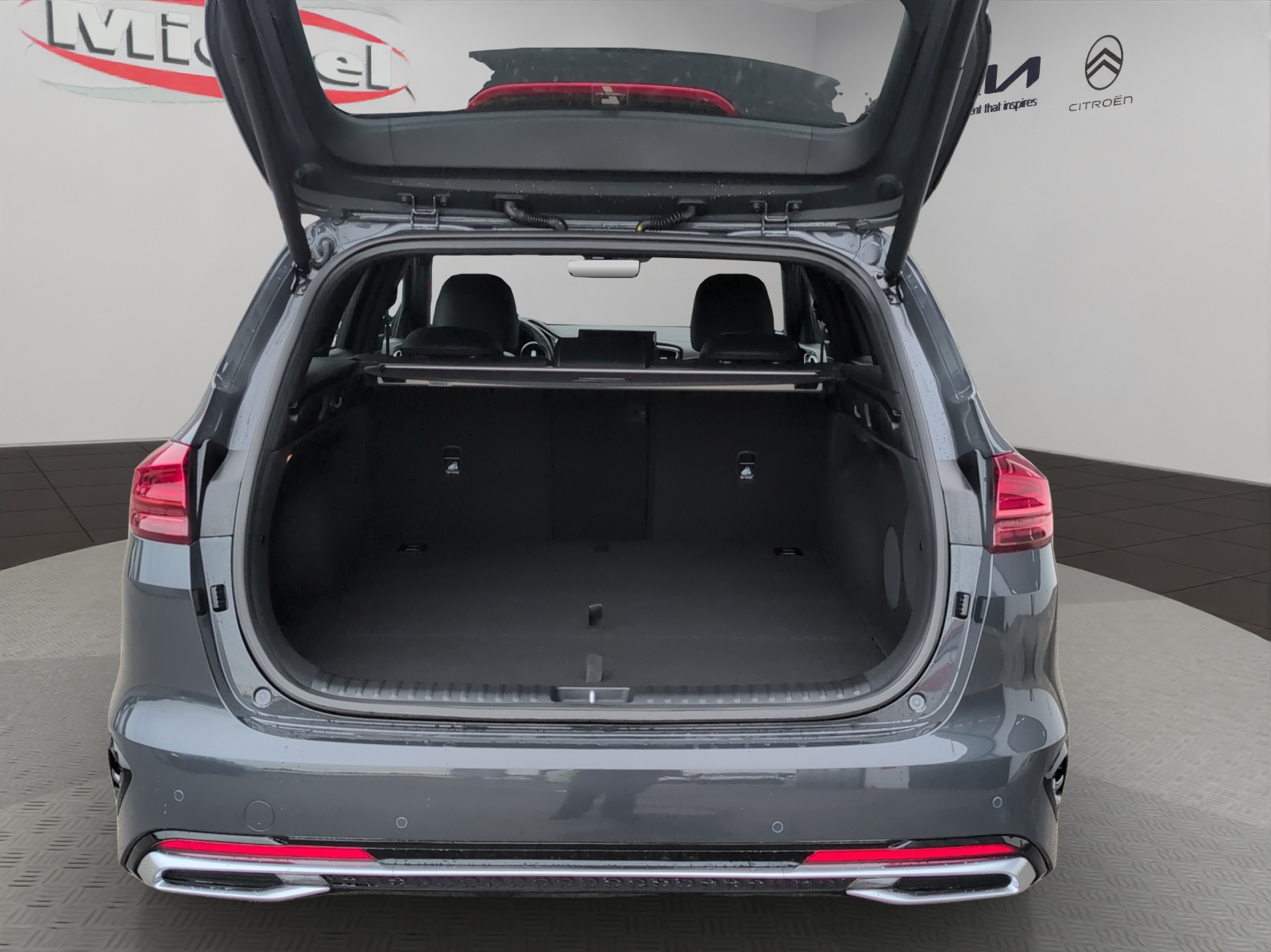 KIA Ceed Sportswagon 1.5 T-GDi MHEV GT-Line DCT / CH Herstellergarantie bis 6.2032 / Leasing Aktion 0.99% 36 Mte.-image-14