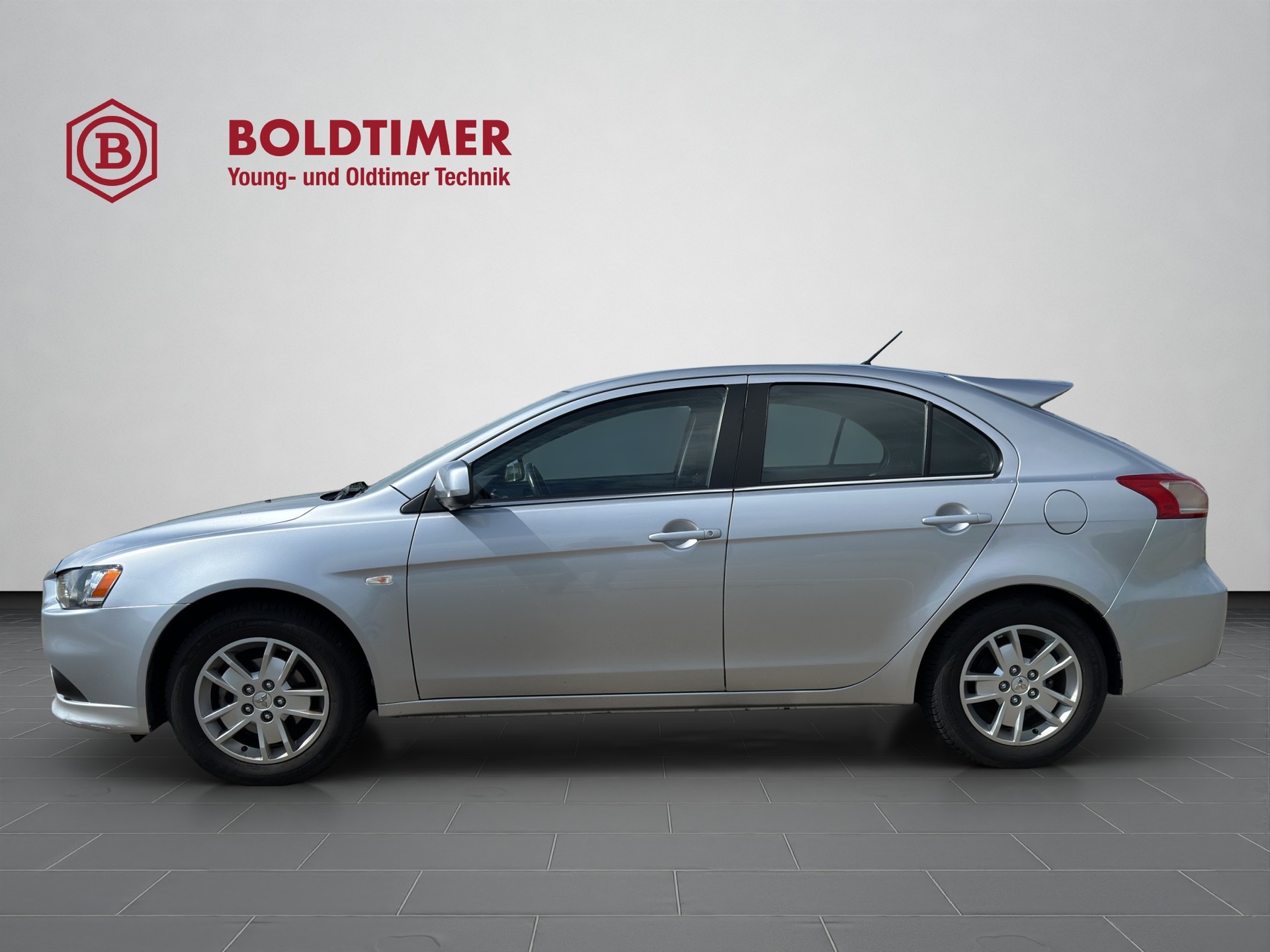 MITSUBISHI Lancer Sportback 1.8 Invite CVT-image-2