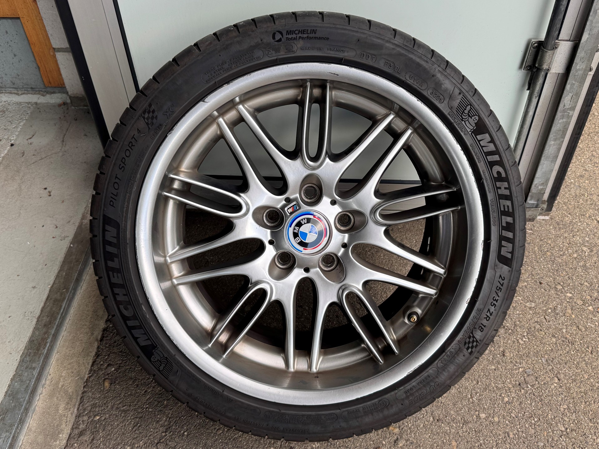 BMW M5-image-22