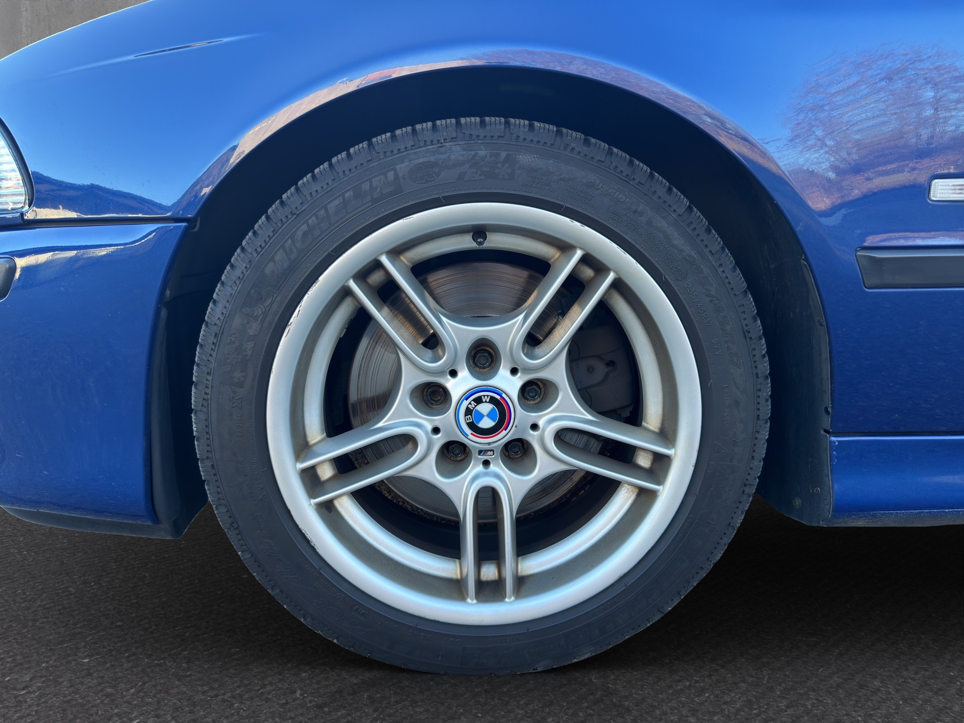 BMW M5-image-15
