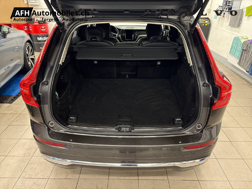 VOLVO XC60 T6 eAWD Inscription-image-21