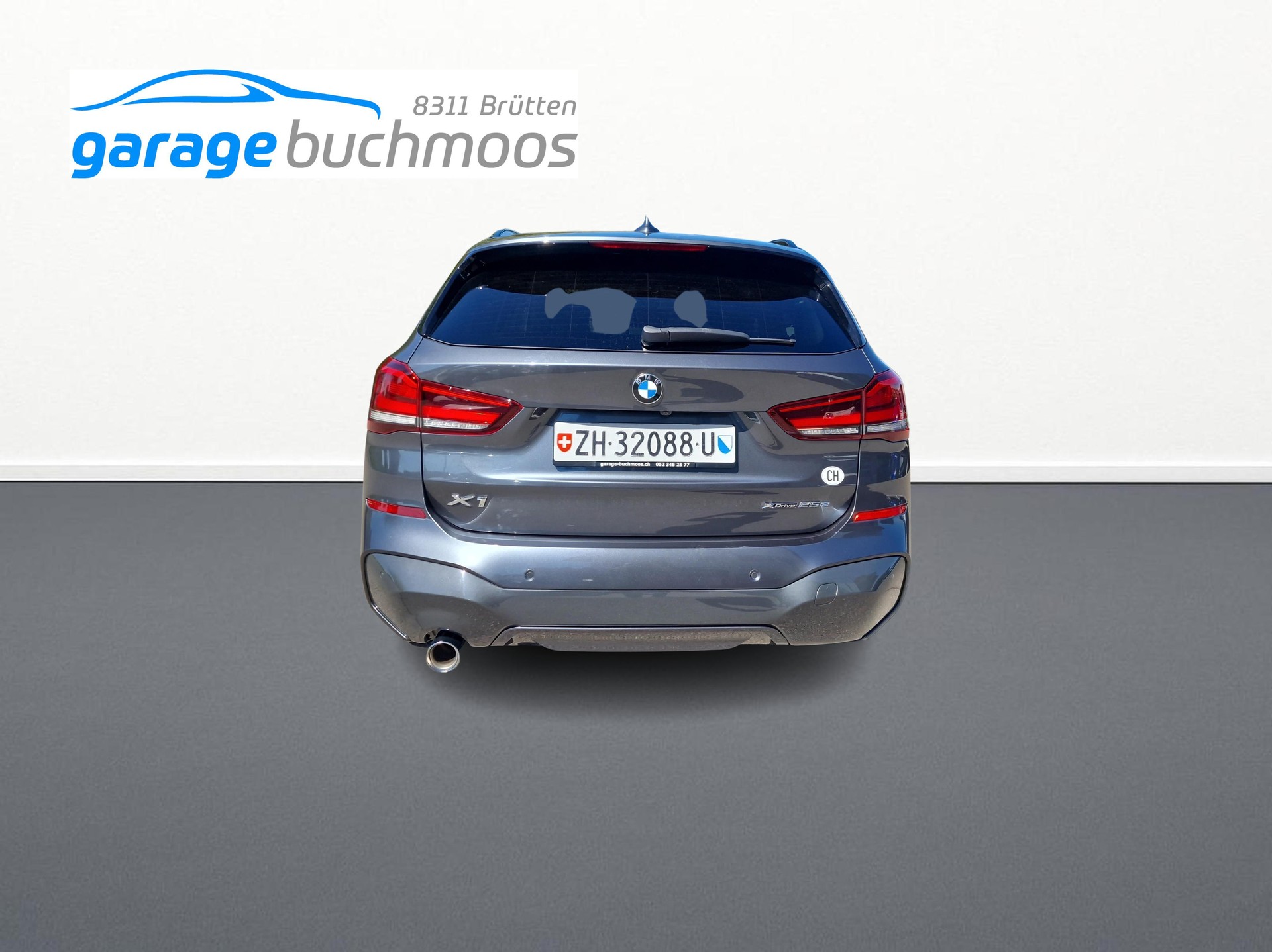 BMW X1 25e xDrive-showroom-element-3
